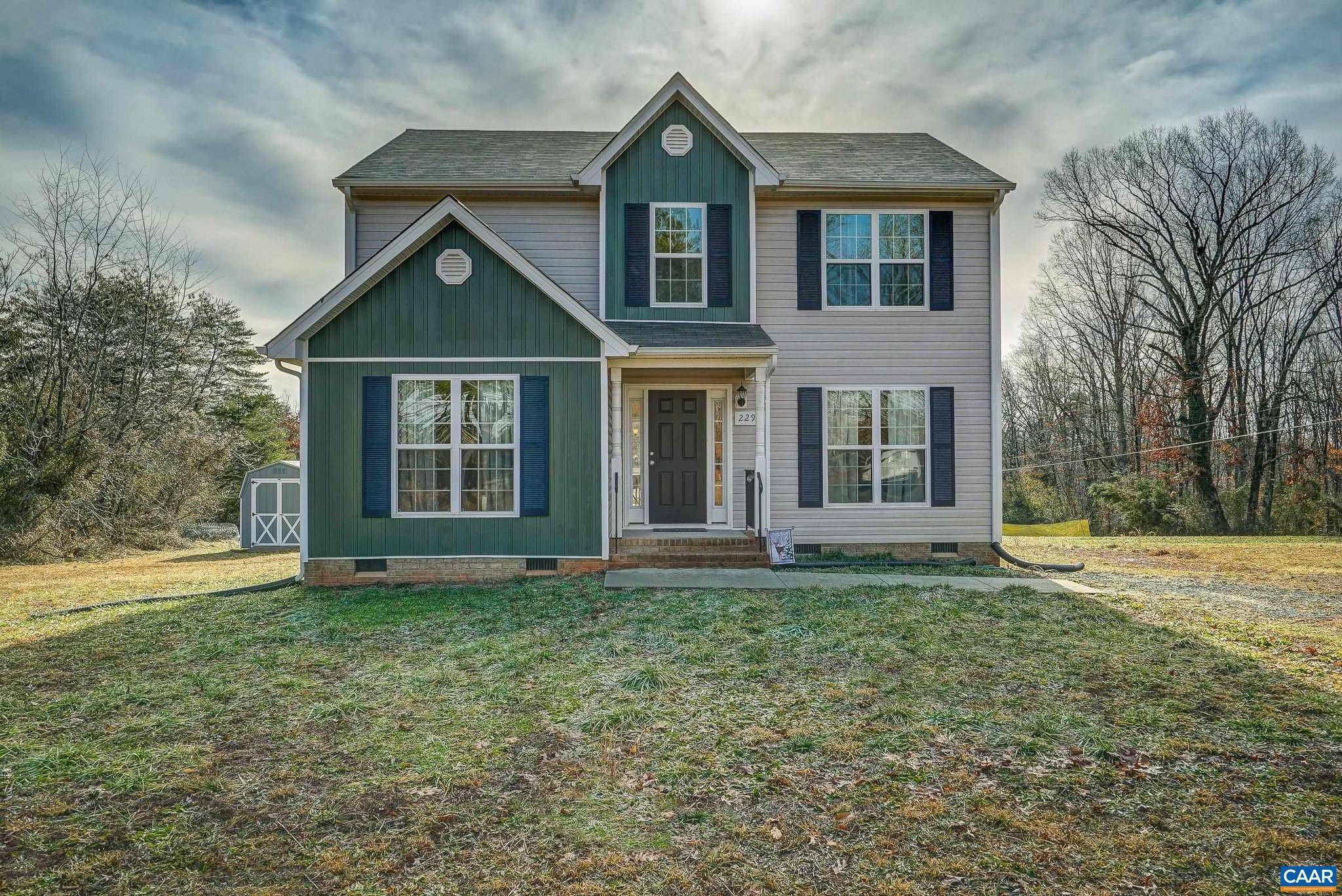 Louisa, VA 23093,2298 EVERGREEN RD