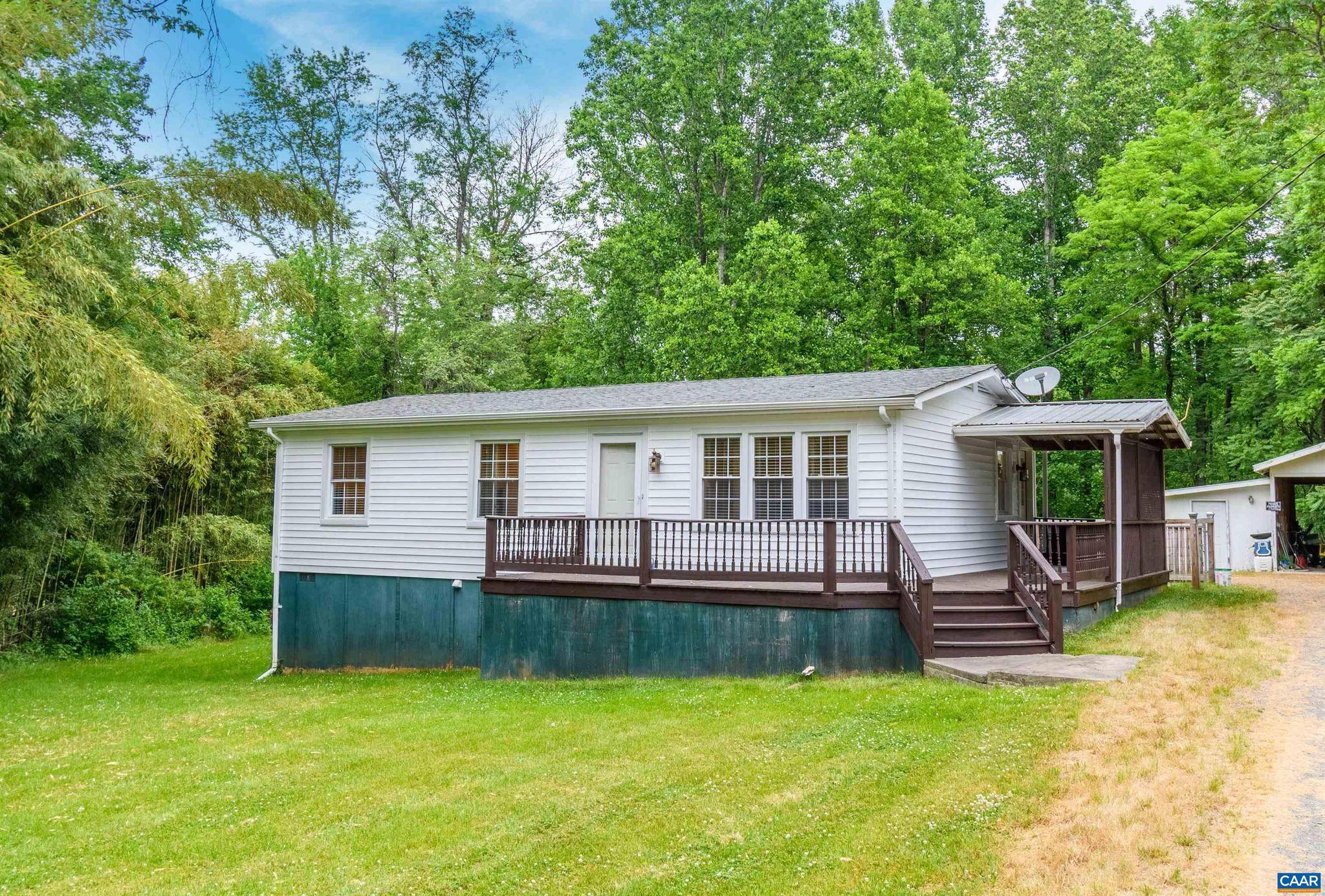 Ruckersville, VA 22968,104 THOMAS CT