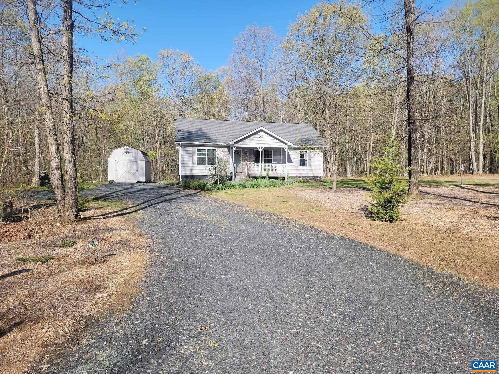 Louisa, VA 23093,2699 HOLLAND CREEK RD