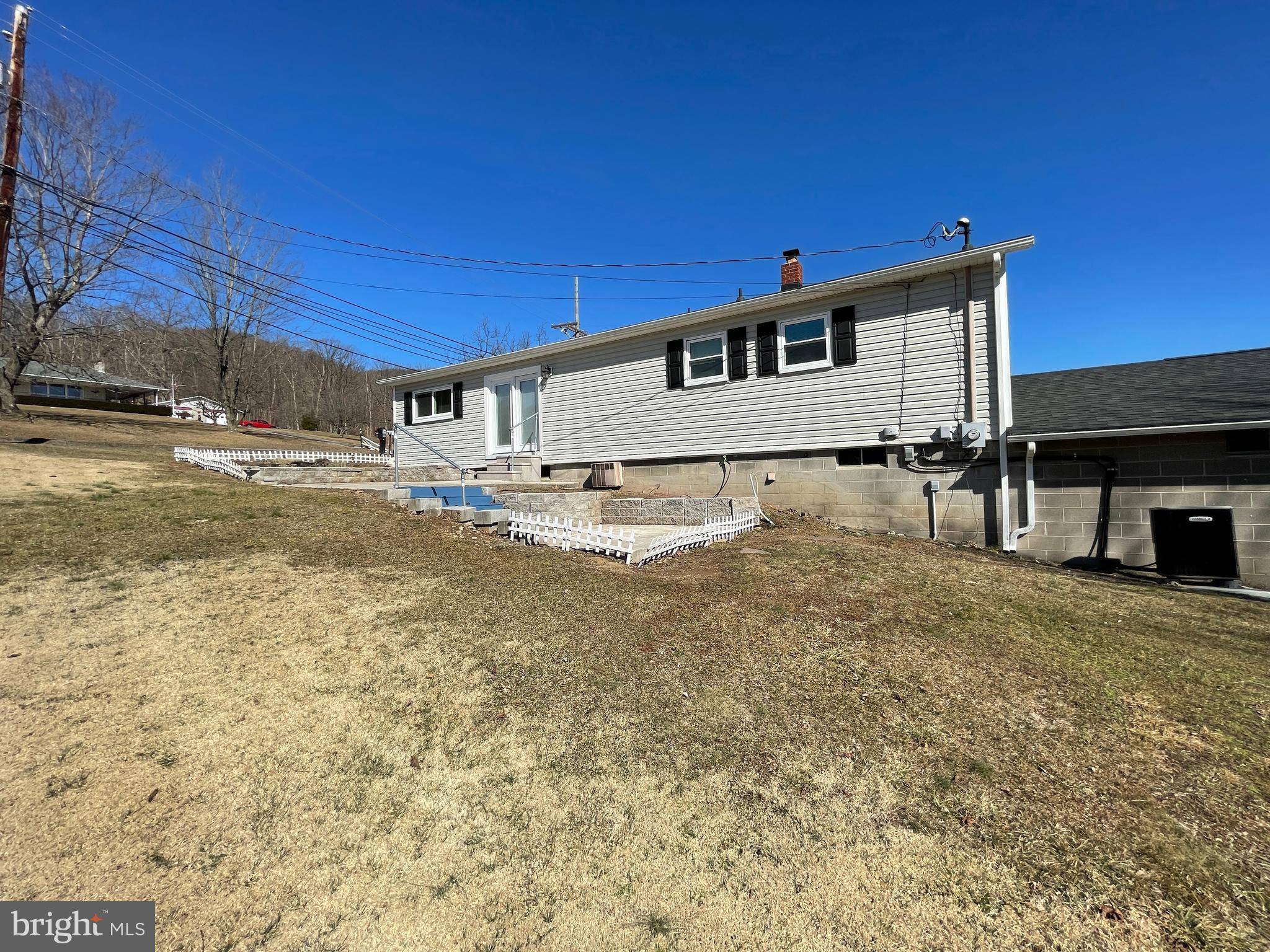 Ridgeley, WV 26753,20 POWNALL DR