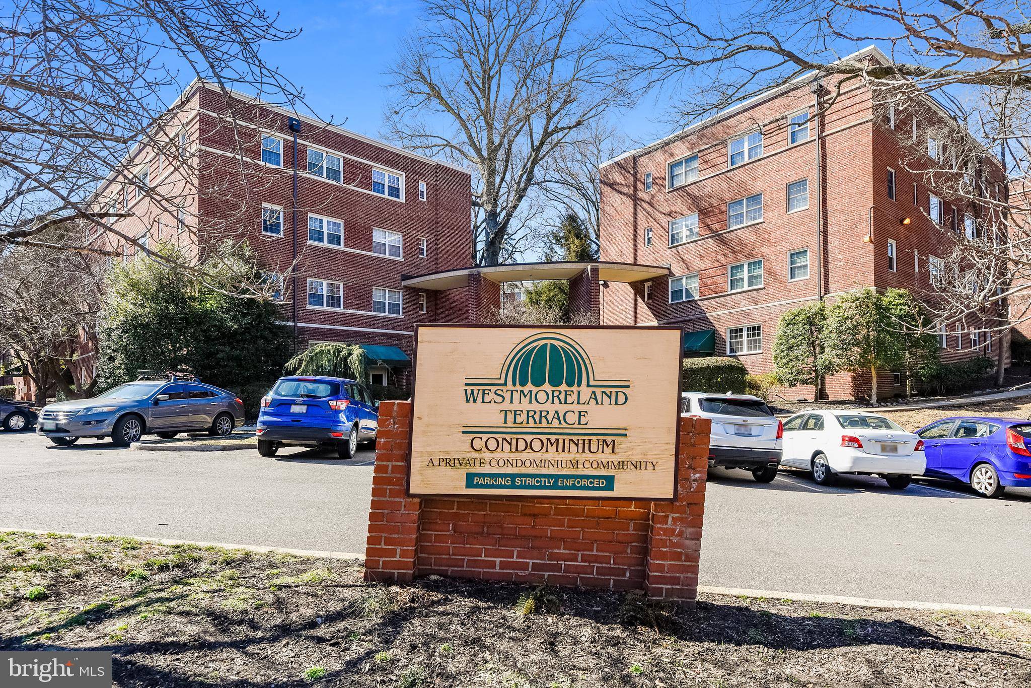 Arlington, VA 22209,1320 FORT MYER DR #834