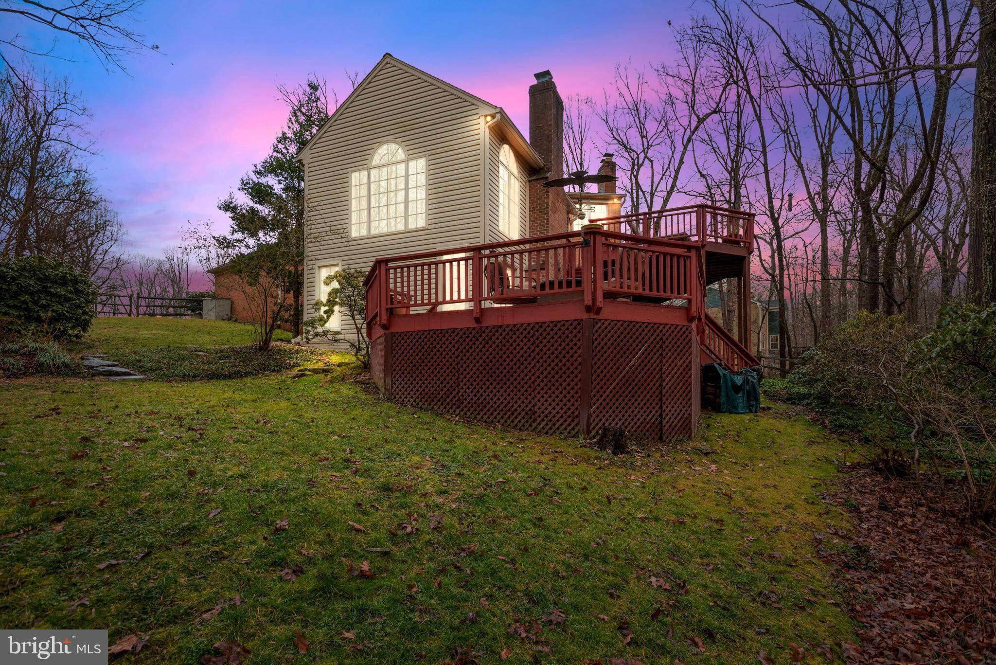 Great Falls, VA 22066,9293 IVY TREE LN