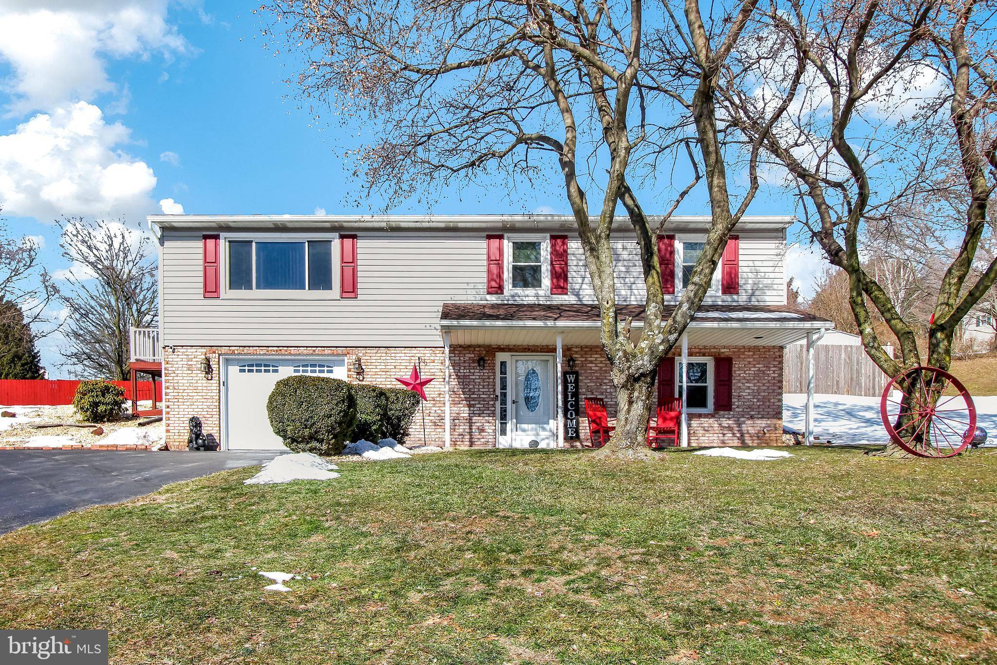 Hummelstown, PA 17036,2 HARROGATE DR