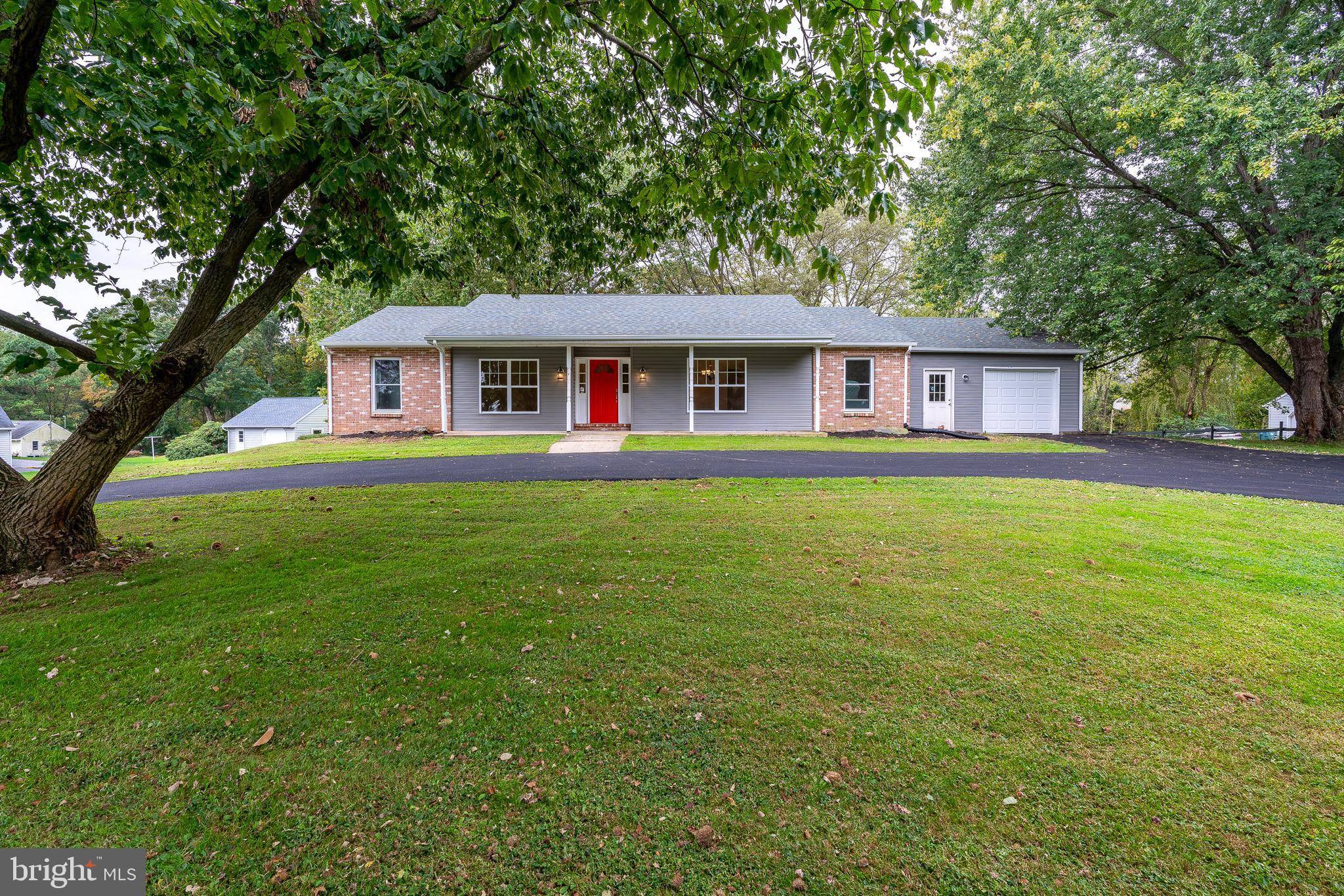 Kirkwood, PA 17536,161 LONG LN