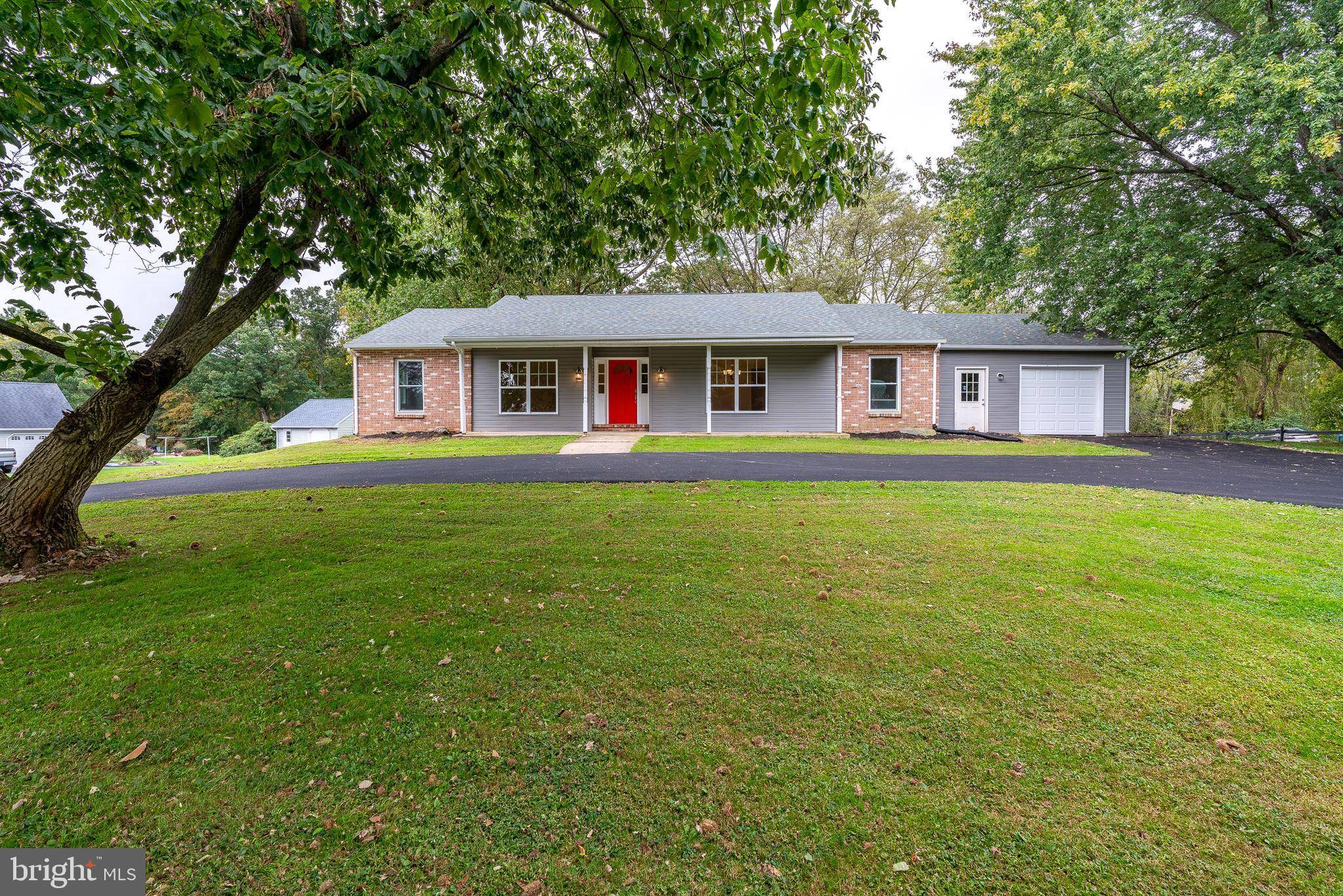 Kirkwood, PA 17536,161 LONG LN