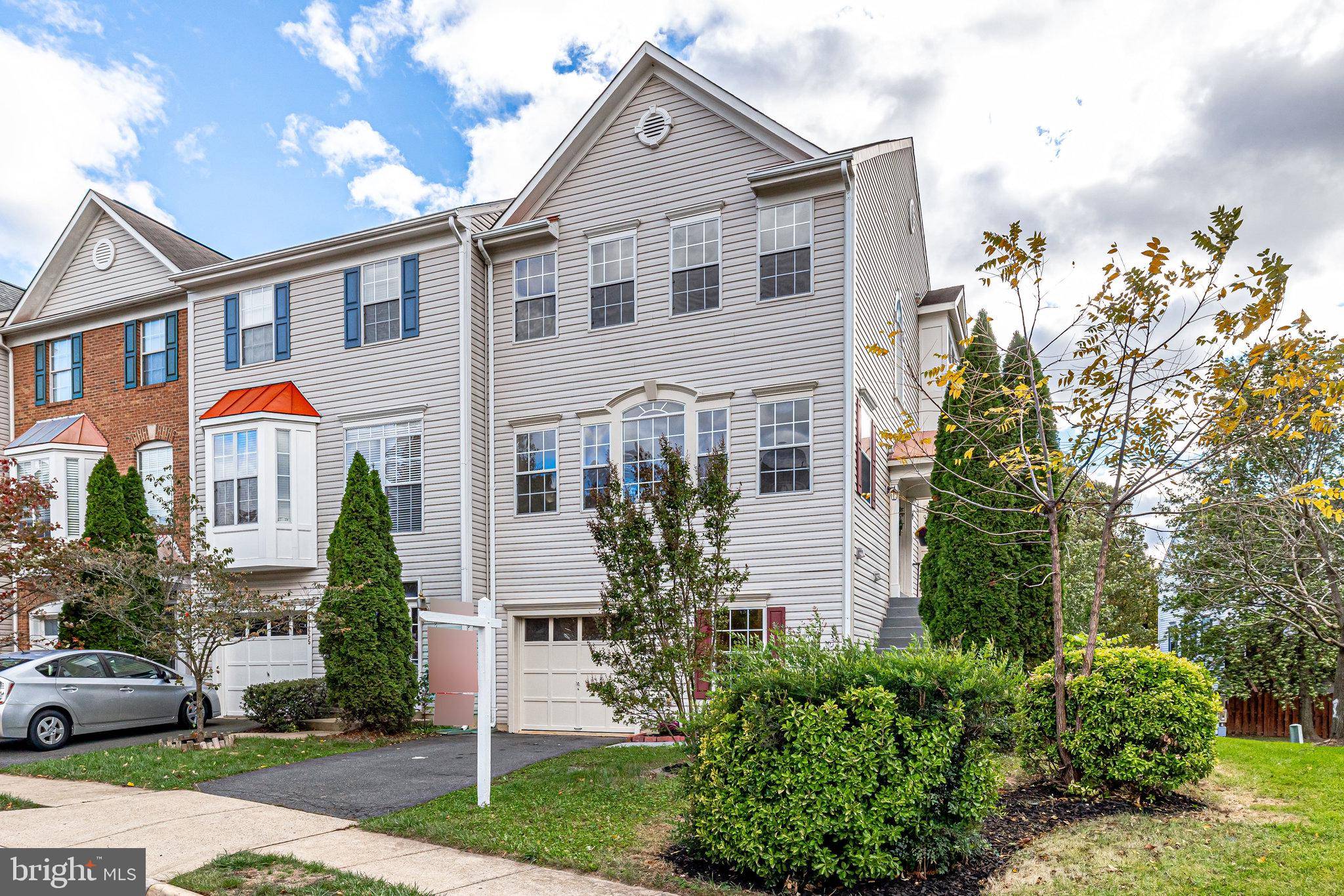 Ashburn, VA 20147,21653 KINGS CROSSING TER