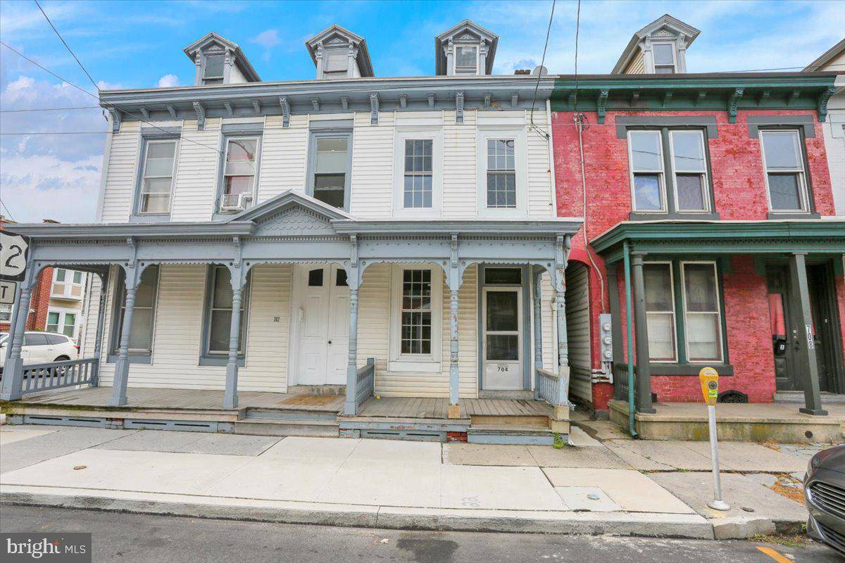 Lebanon, PA 17042,704 WALNUT ST