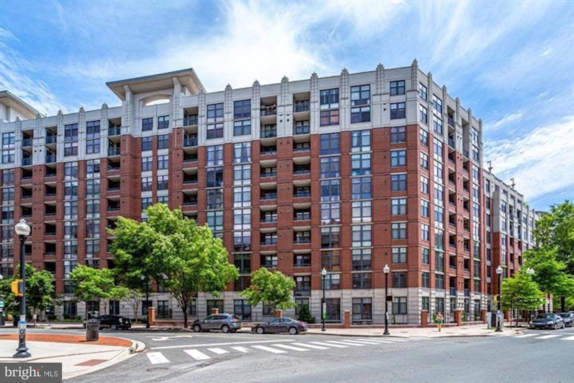 Arlington, VA 22201,1021 GARFIELD #335