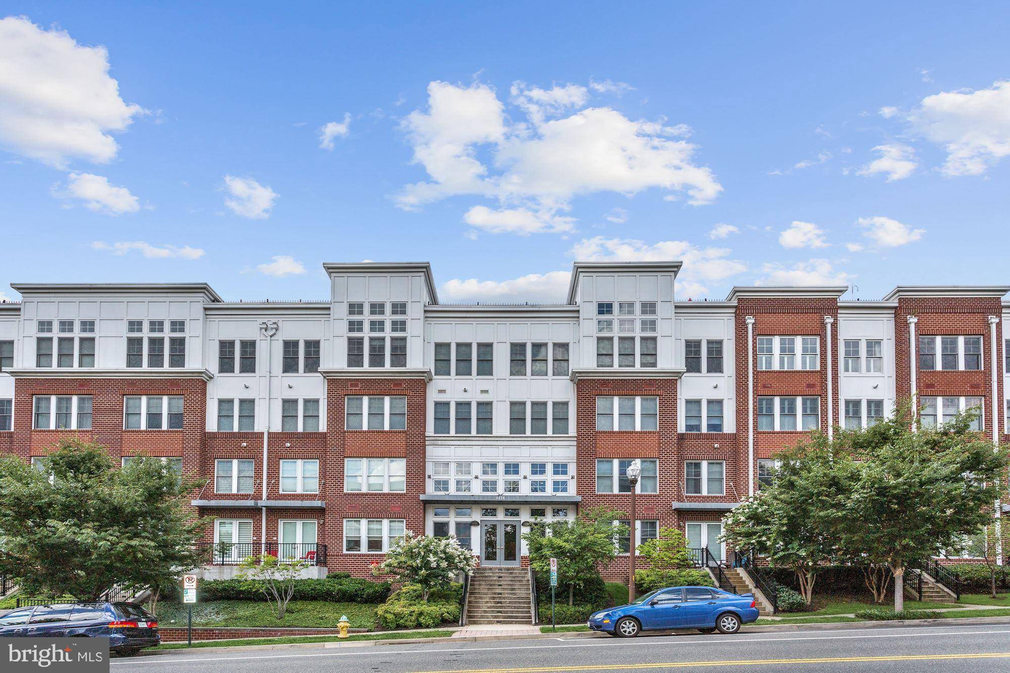 Arlington, VA 22209,1418 N RHODES ST #B116