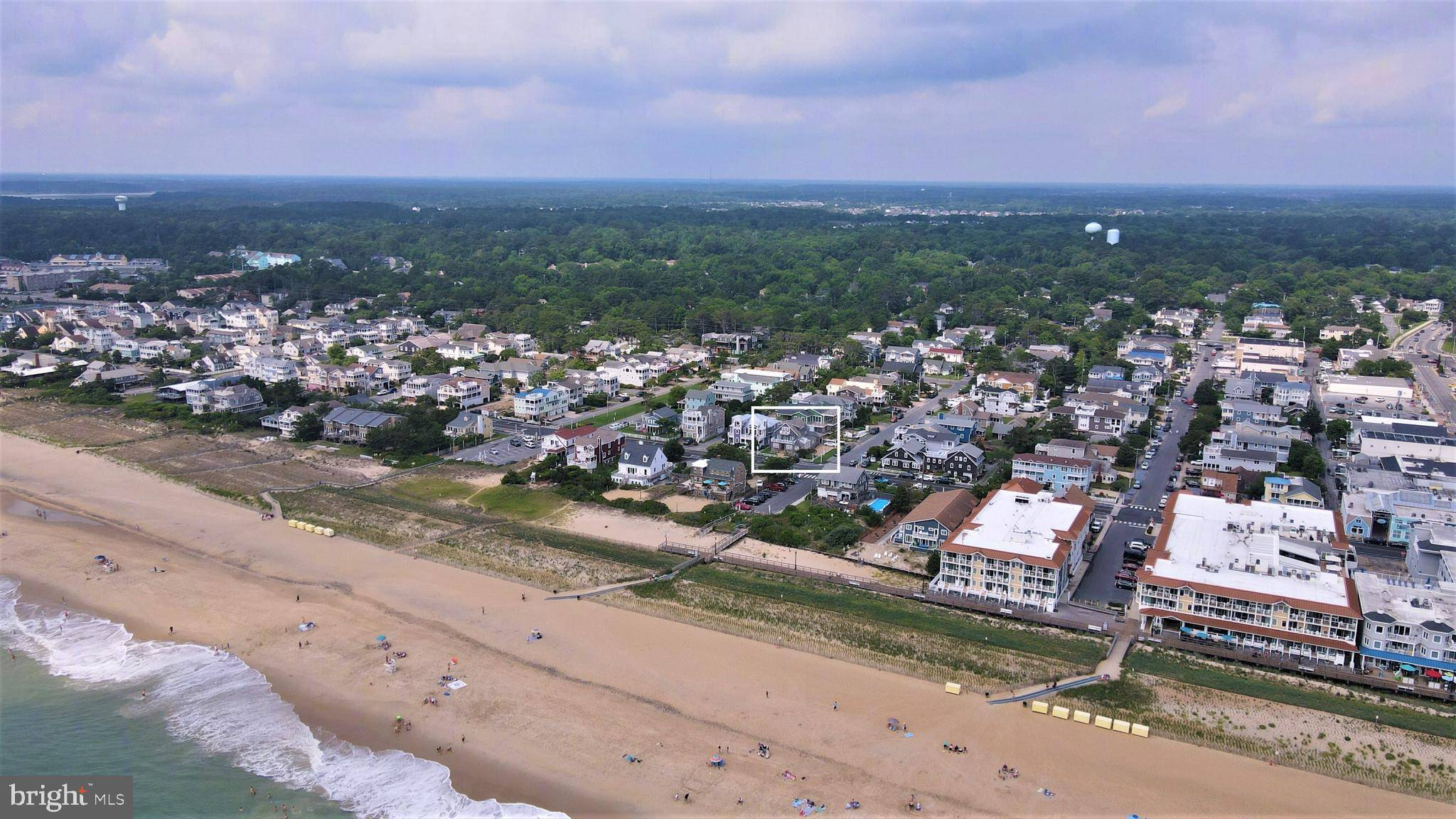 Bethany Beach, DE 19930,27 S ATLANTIC AVE