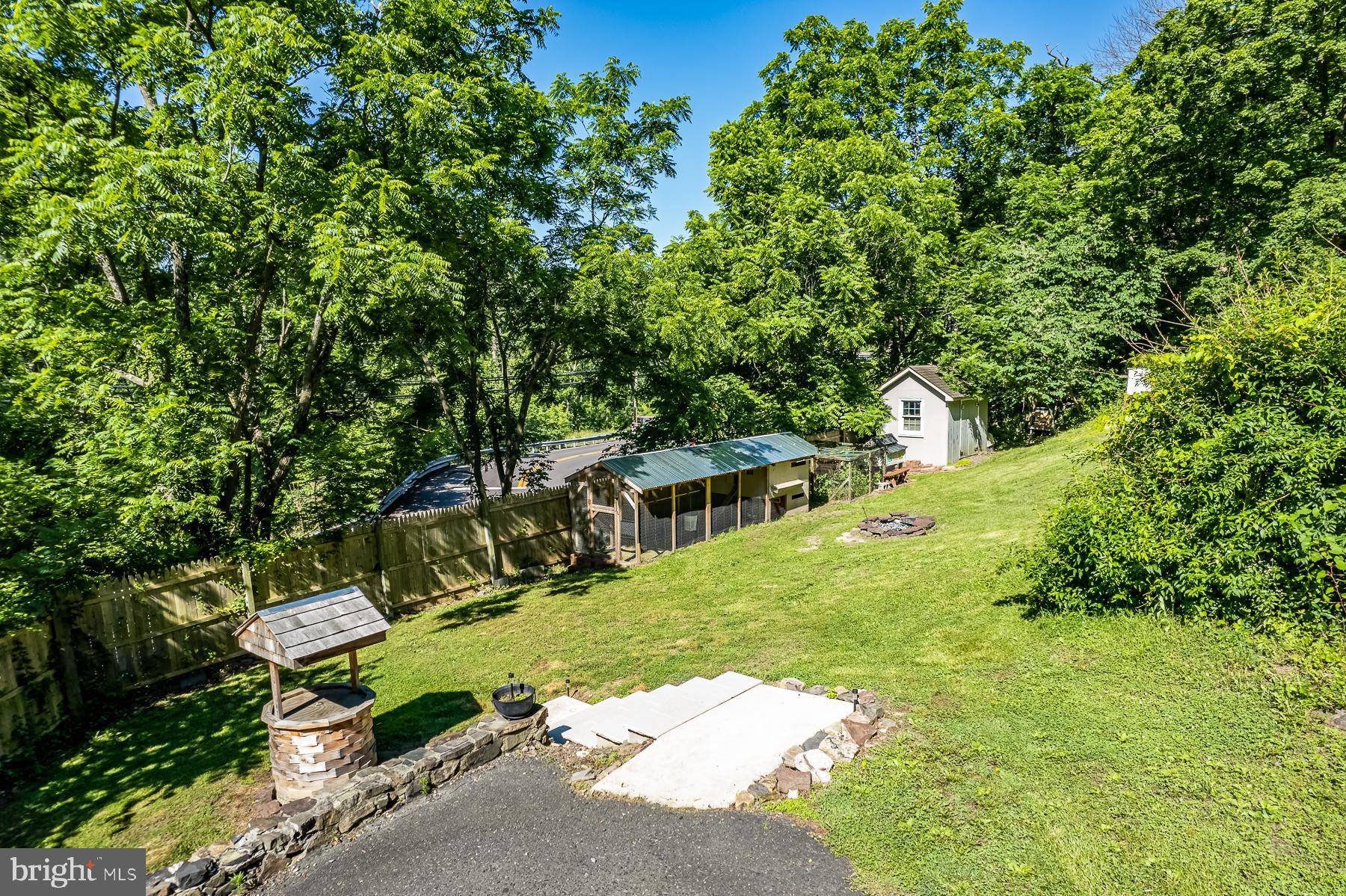 Green Lane, PA 18054,103 GRAVEL PIKE