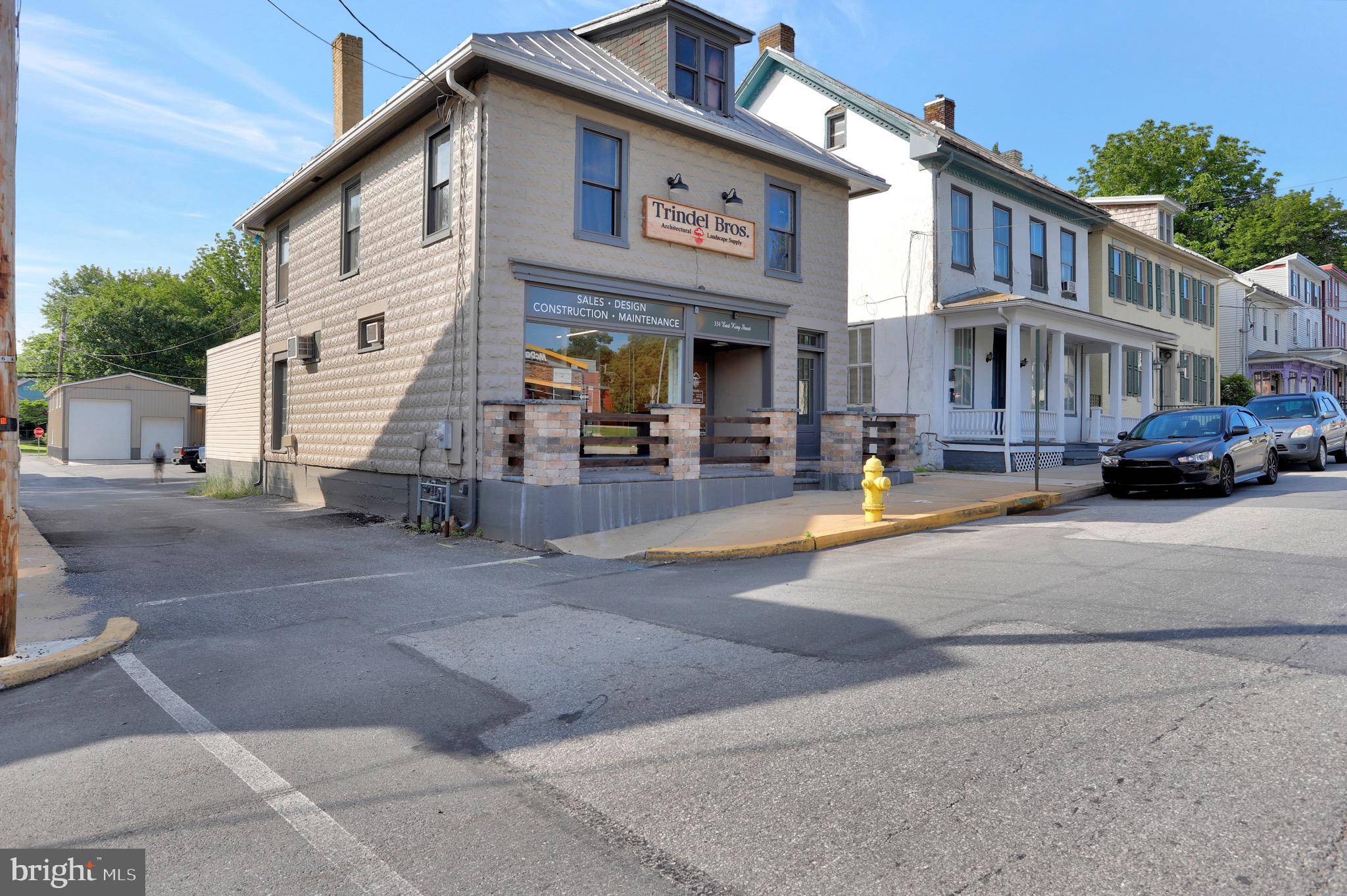 Shippensburg, PA 17257,334 E KING ST