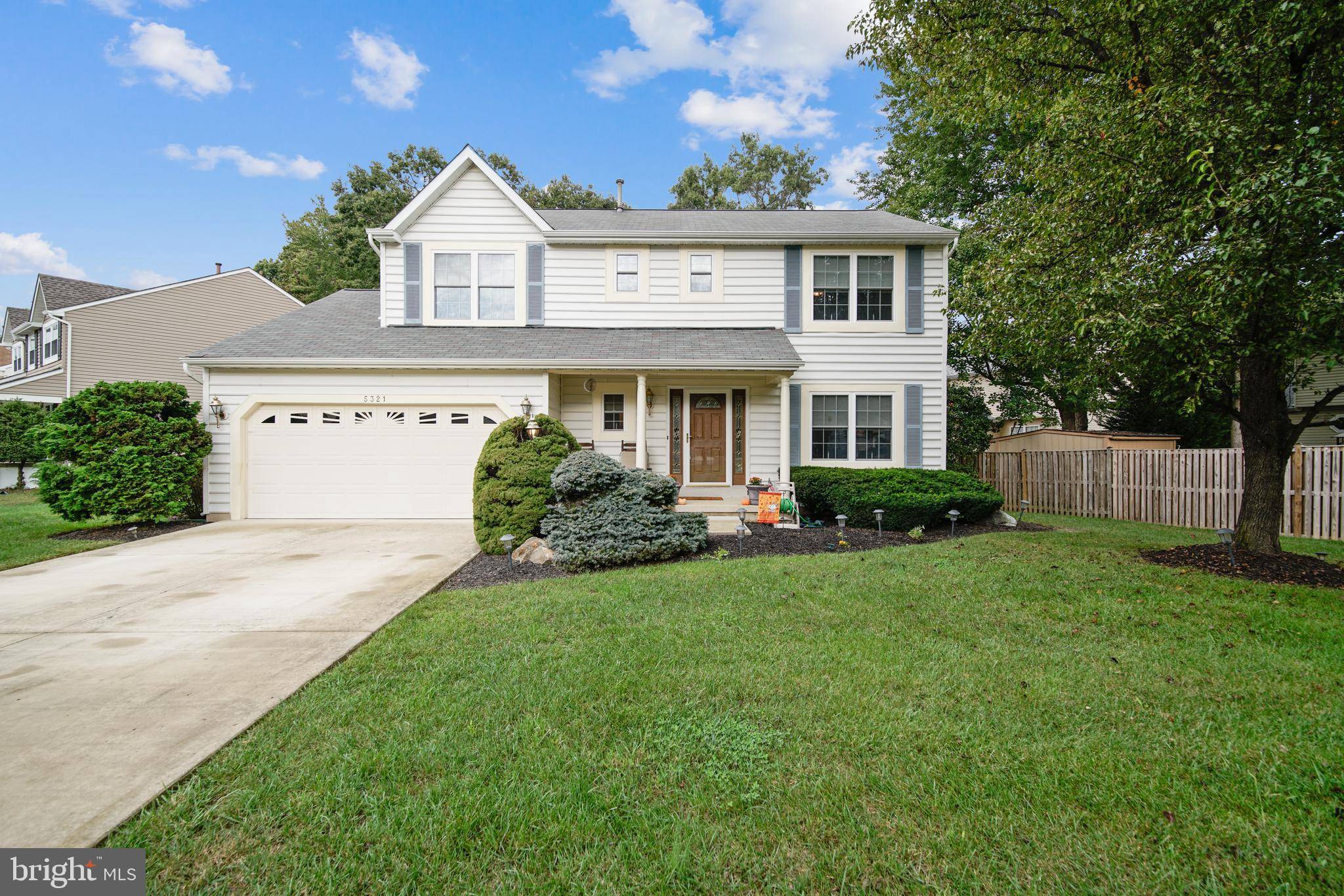 Waldorf, MD 20603,5321 FLAGFISH CT