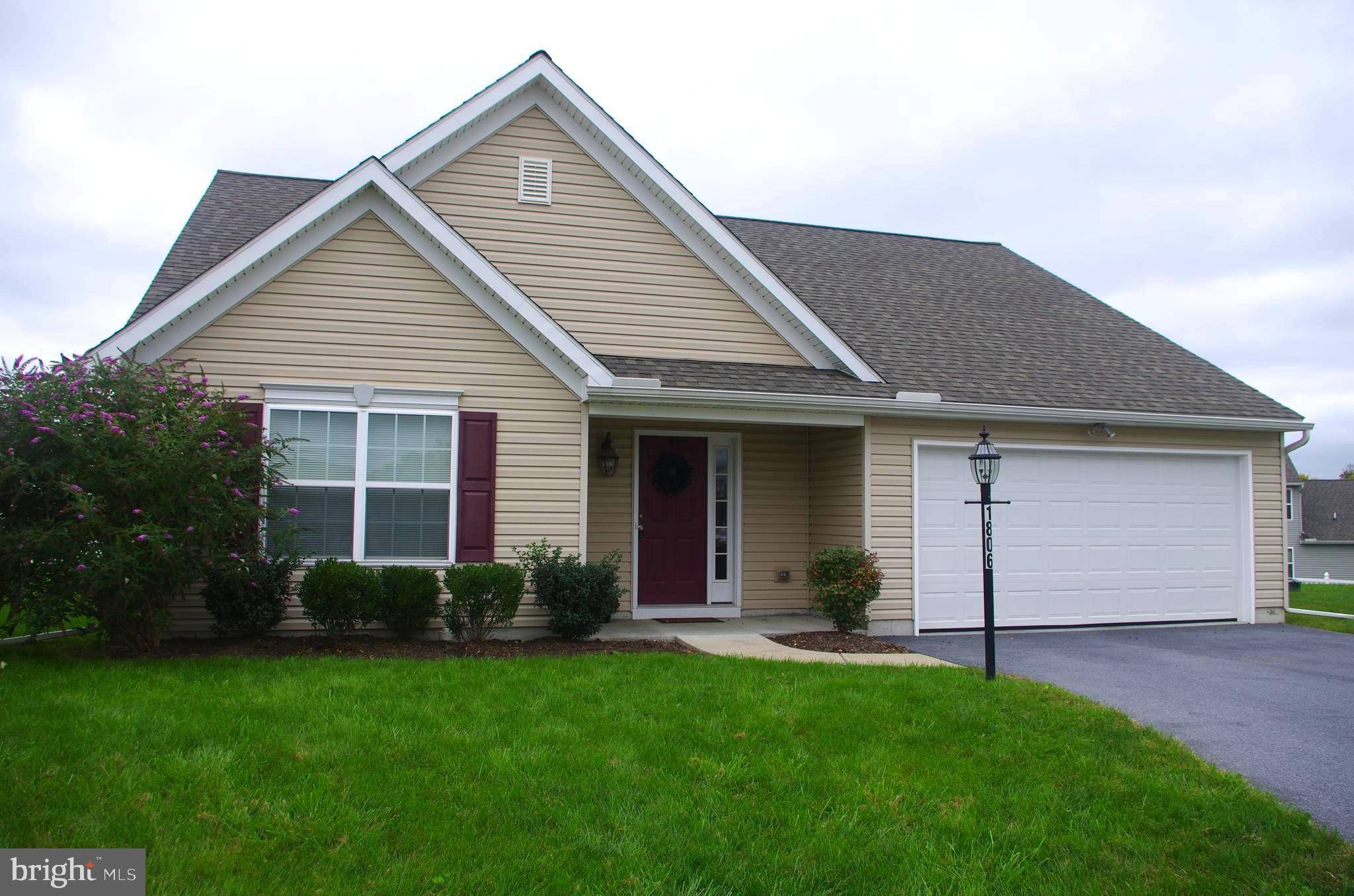 Harrisburg, PA 17110,1806 CAMEO CT