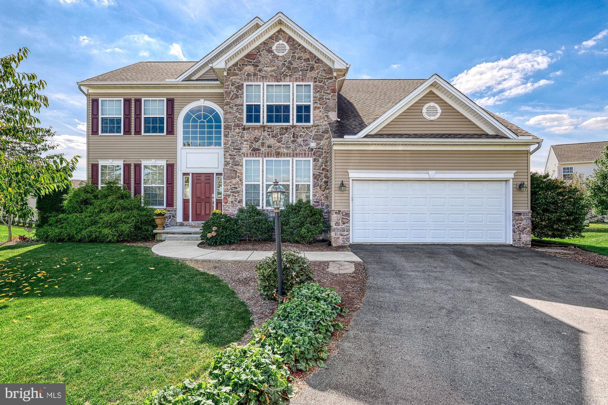 Mechanicsburg, PA 17050,14 GLENEAGLES DR