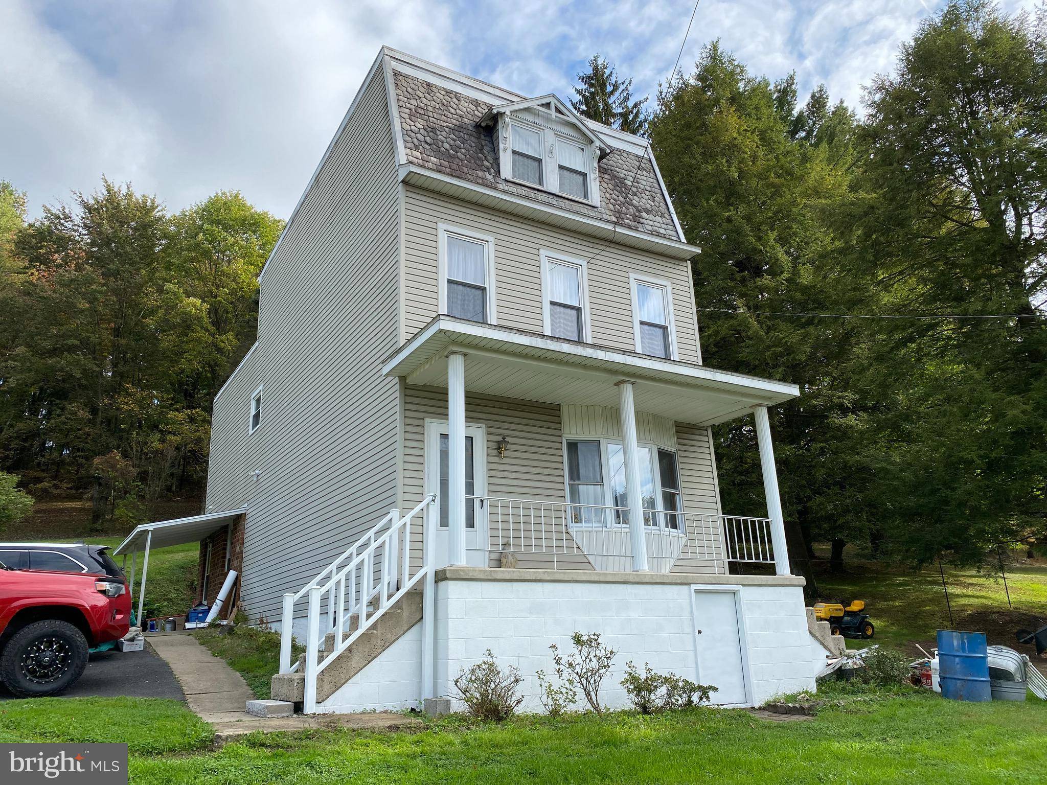 Port Carbon, PA 17965,328 5TH ST