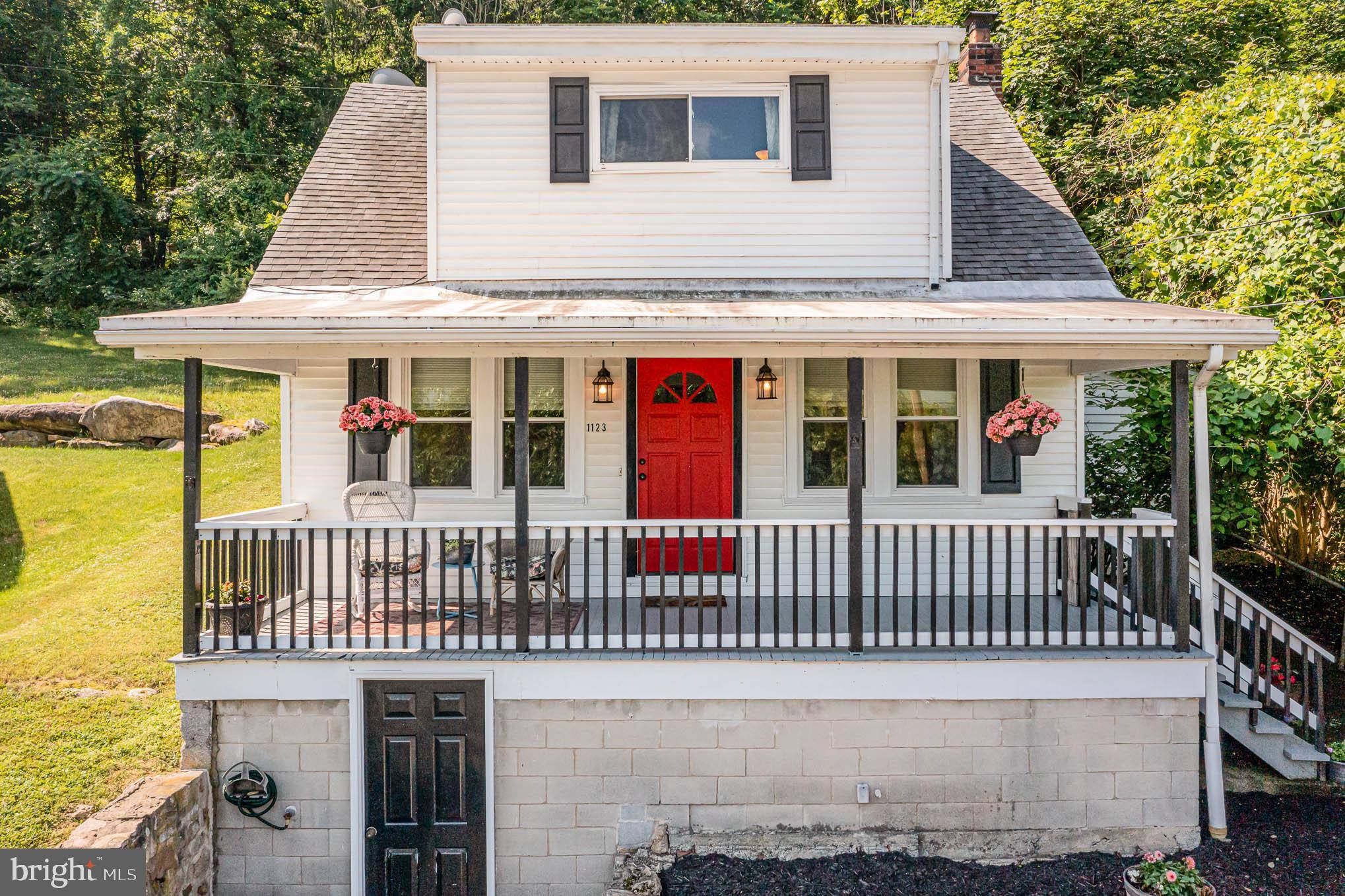 Duncannon, PA 17020,1123 STATE RD