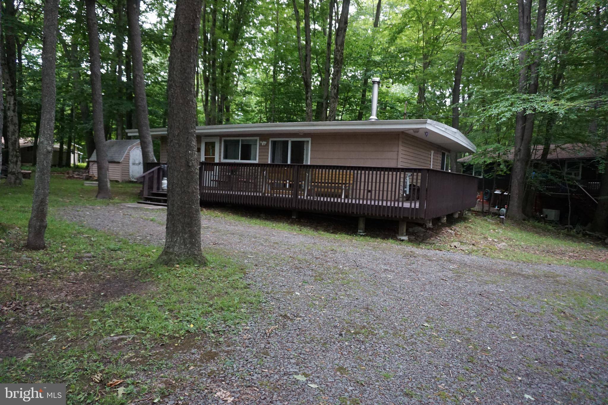 Pocono Lake, PA 18347,1555 LAKE LN