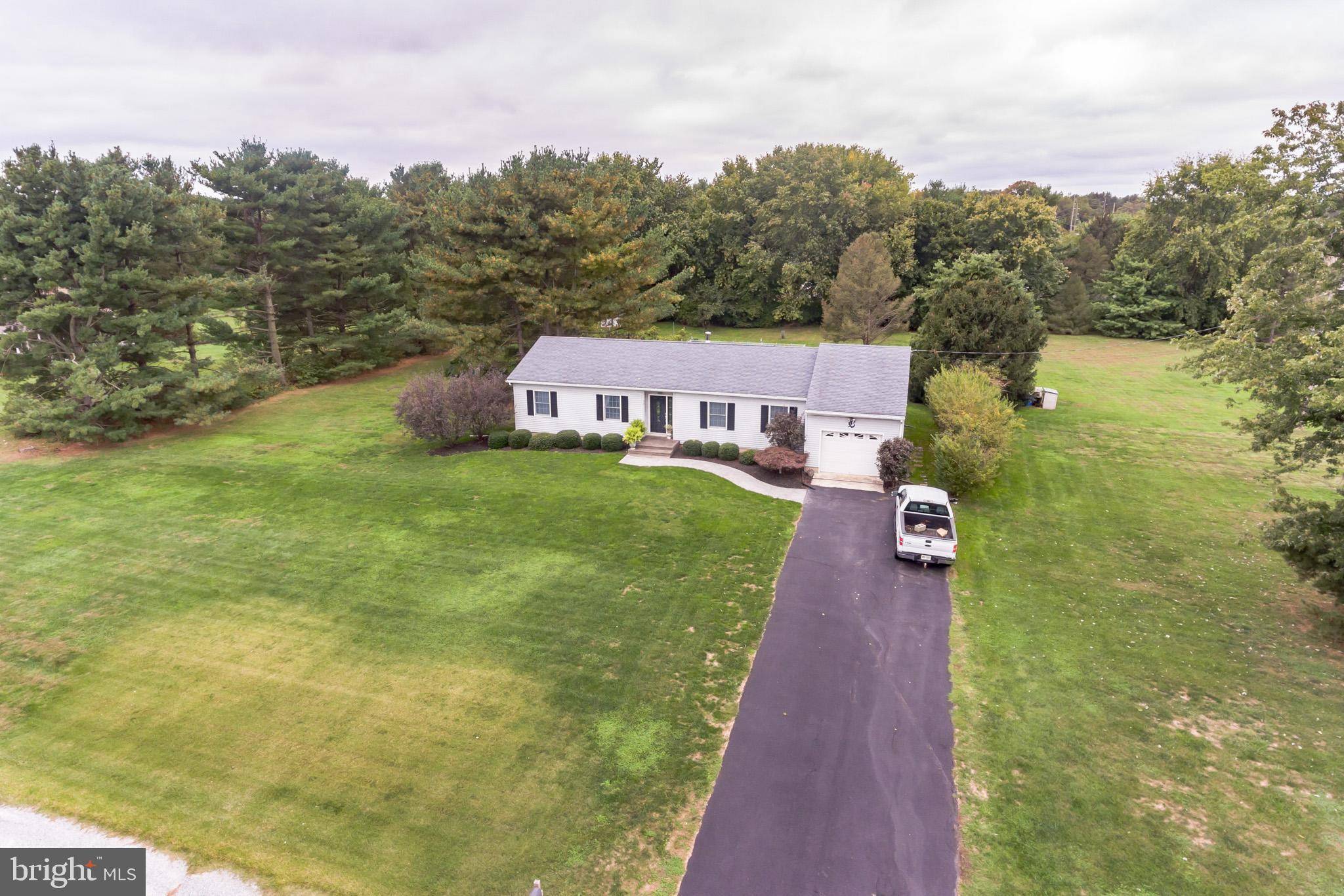 Pilesgrove, NJ 08098,15 WICK DR