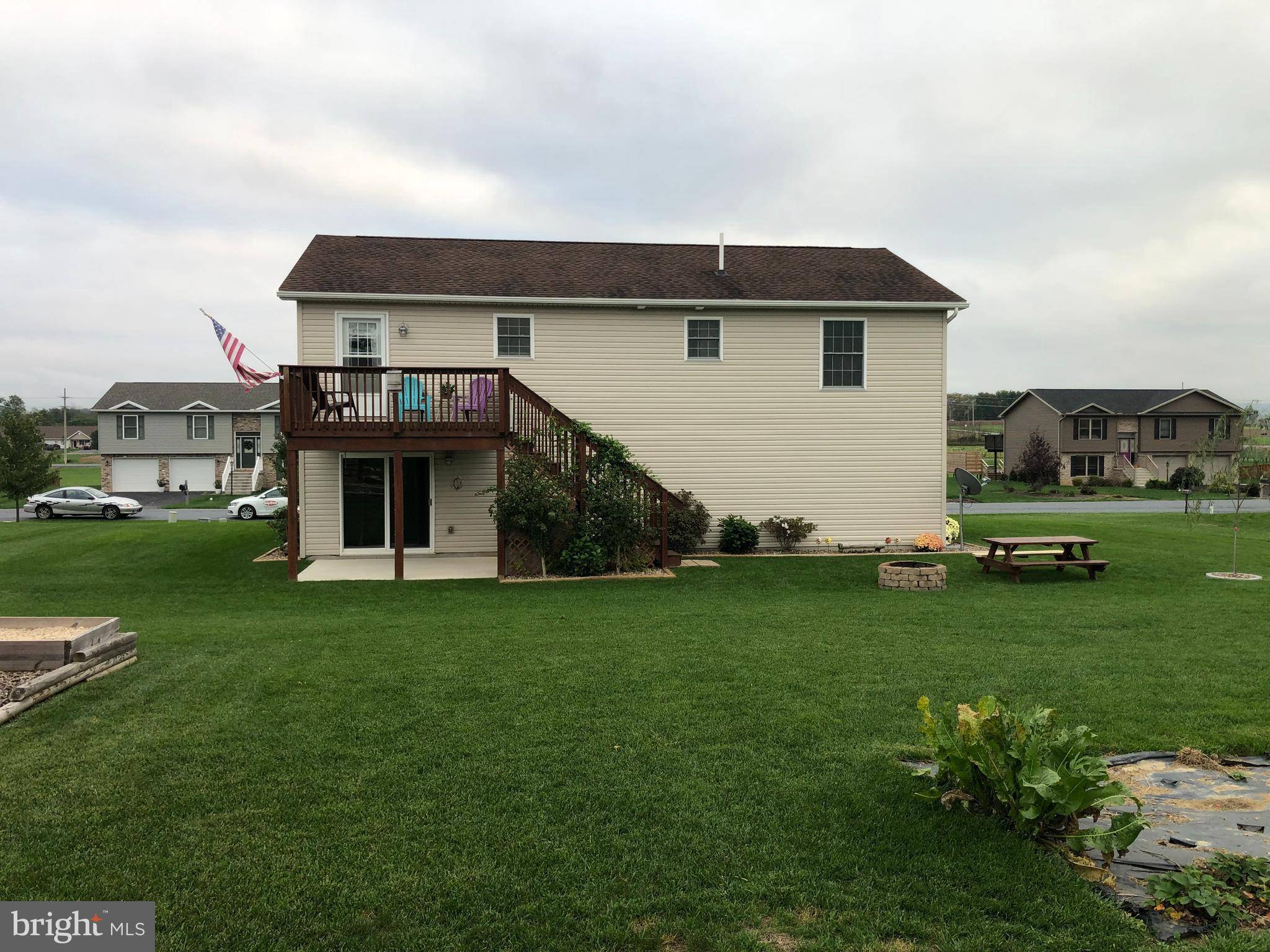 Shippensburg, PA 17257,44 NOBLE DR