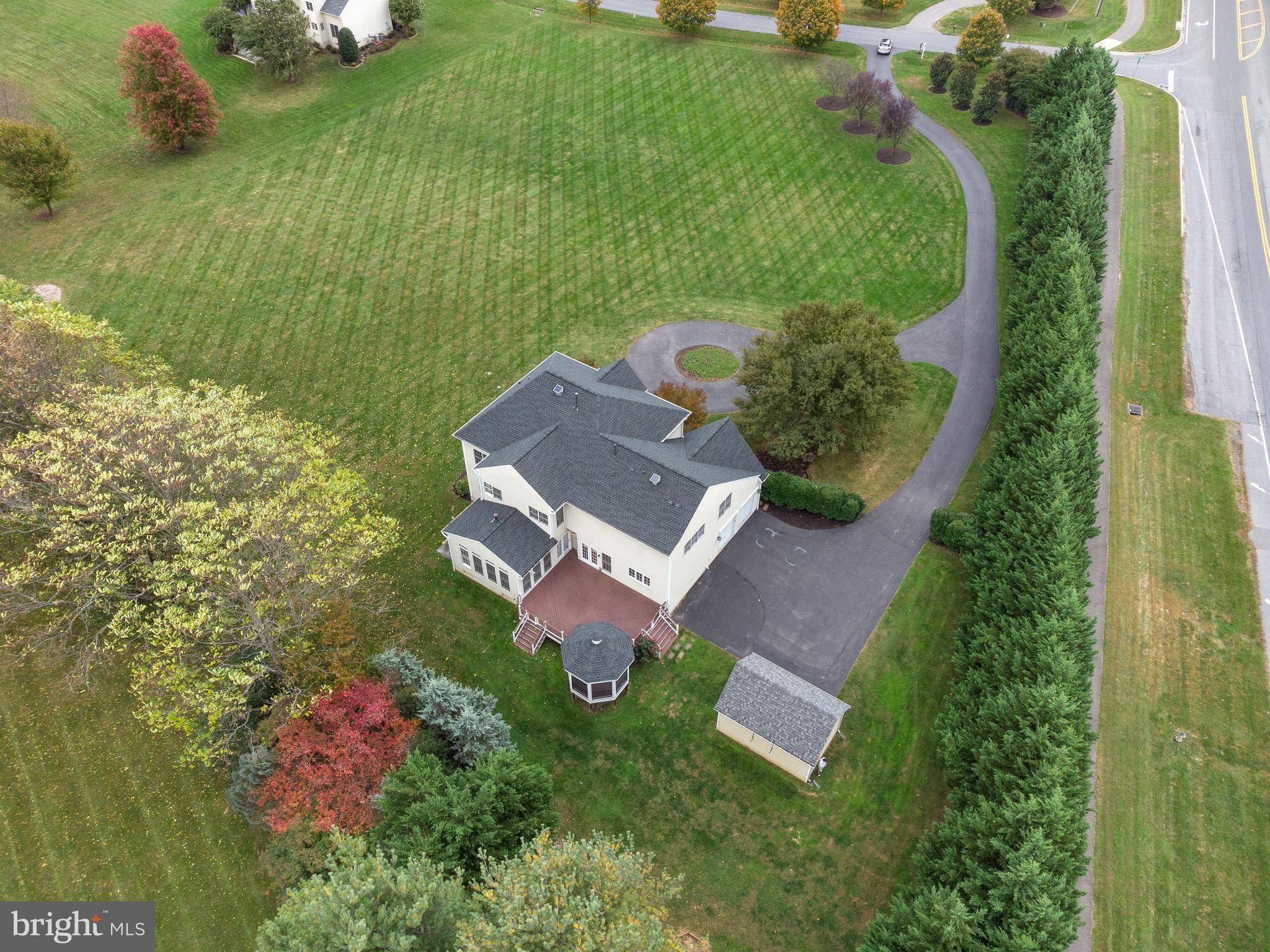 Laytonsville, MD 20882,20900 GOLF VIEW DR