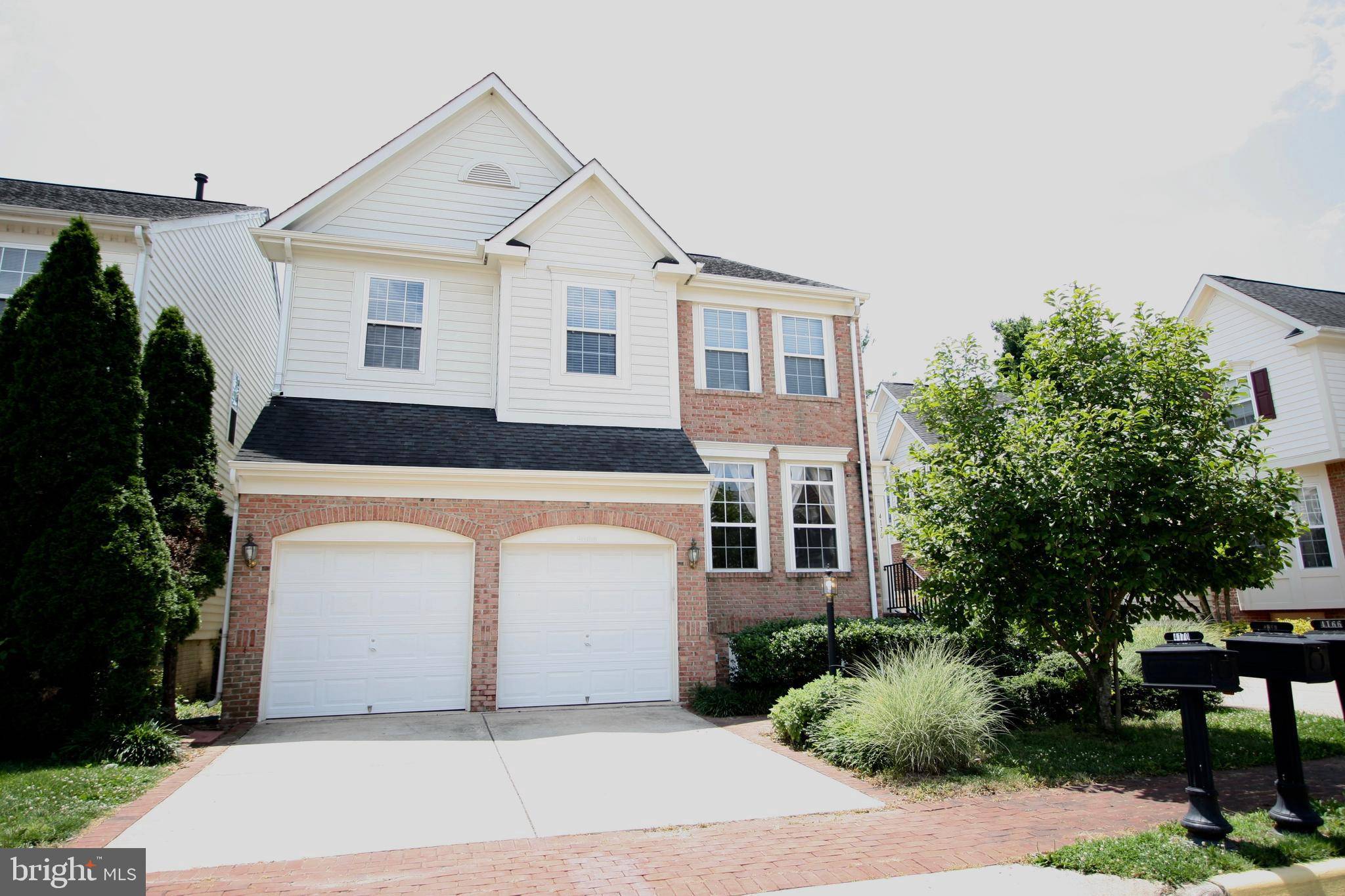 Chantilly, VA 20151,4170 TRAVERS CT