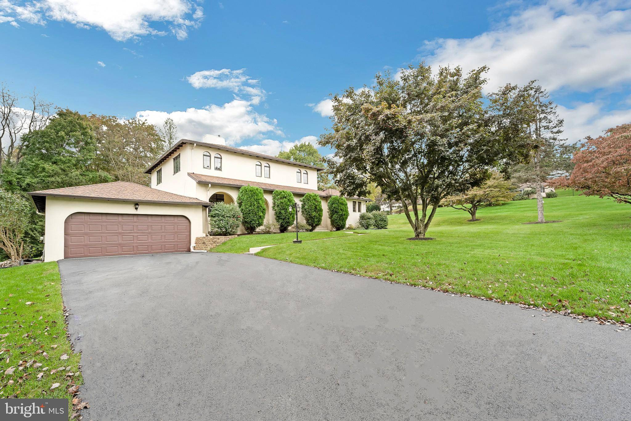 Broomall, PA 19008,785 FAWNHILL RD