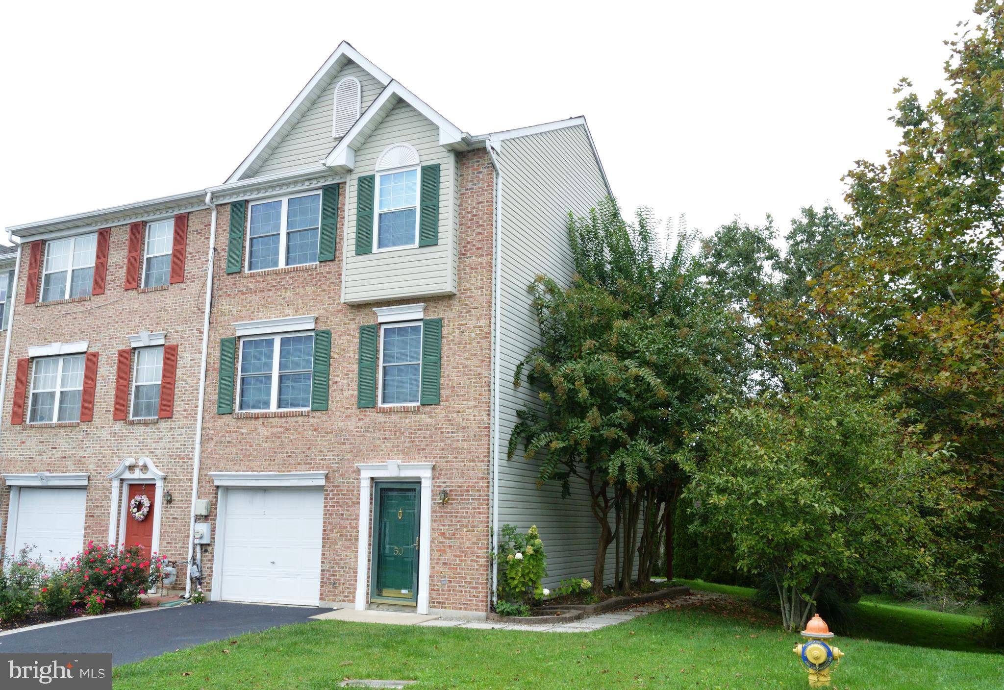 Hockessin, DE 19707,50 EMANDAN