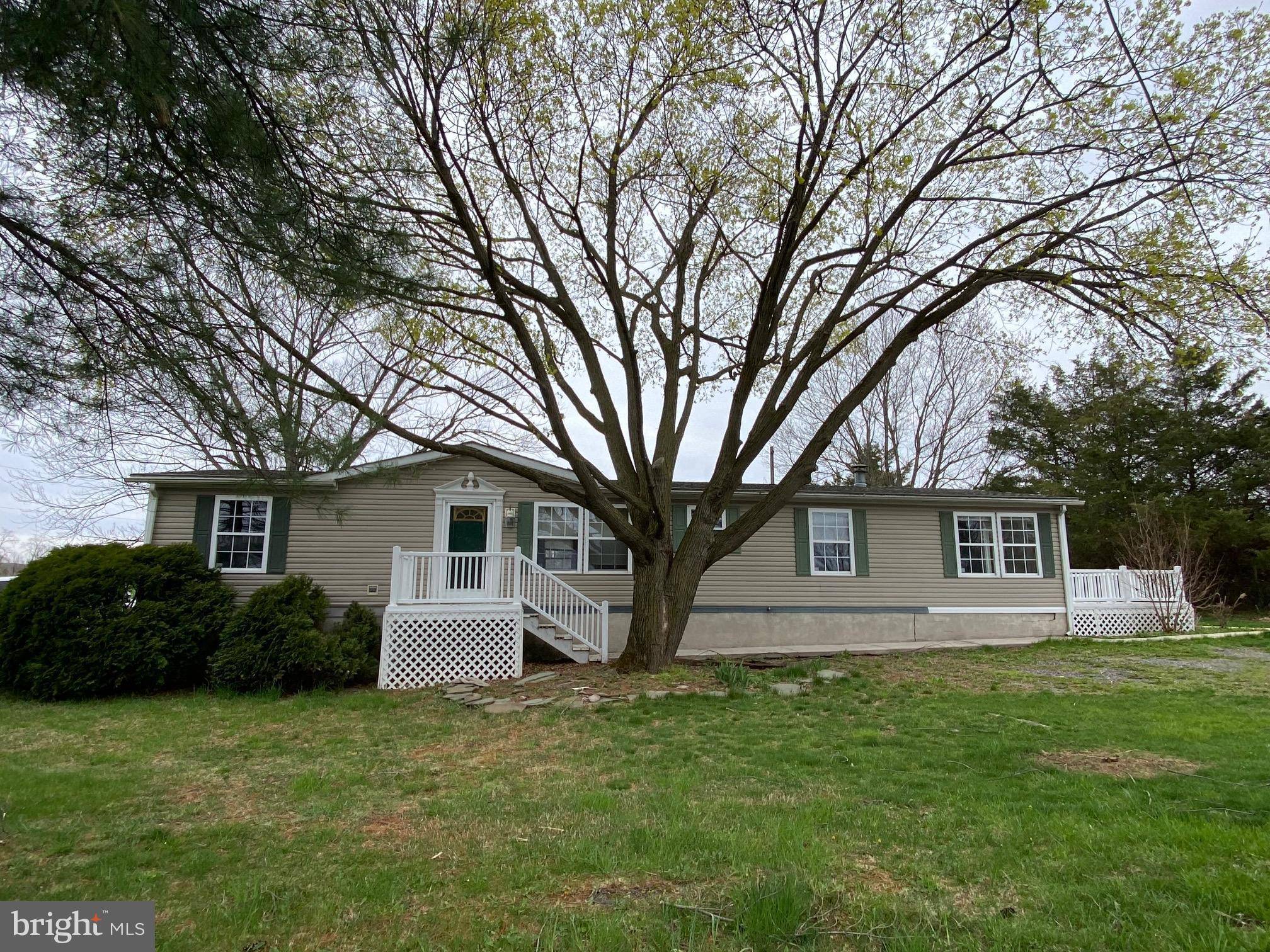 Hummelstown, PA 17036,406 CROOKED HILL RD