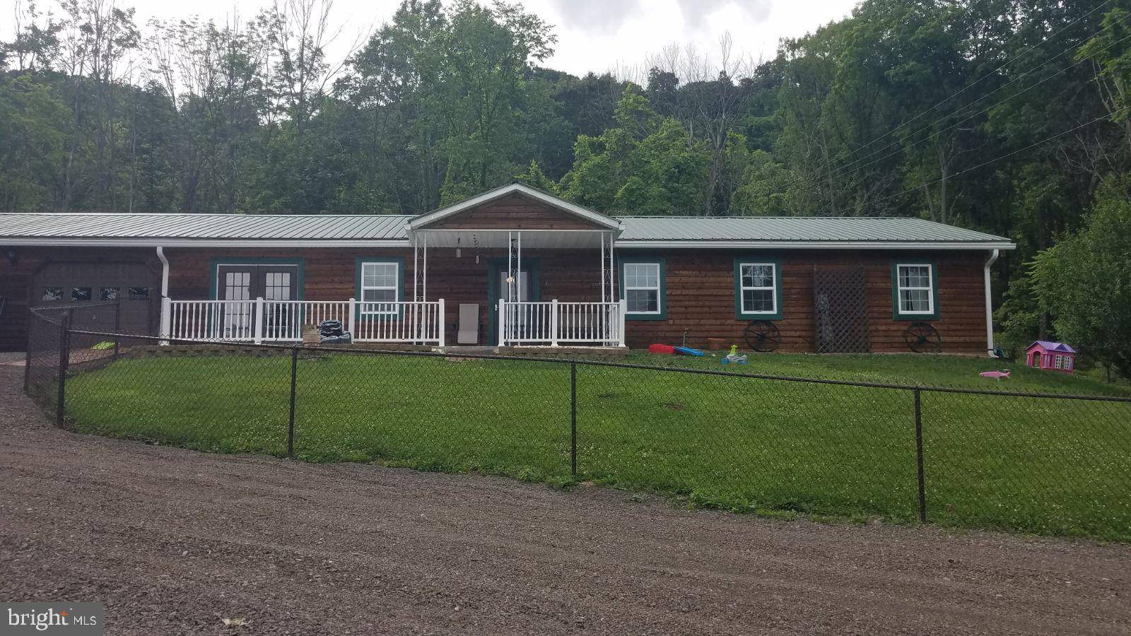 Ridgeley, WV 26753,163 SPLIT OAK LANE