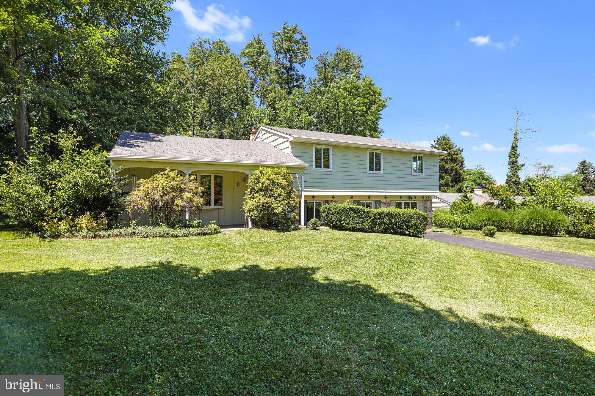 Yardley, PA 19067,6 SERENE LN