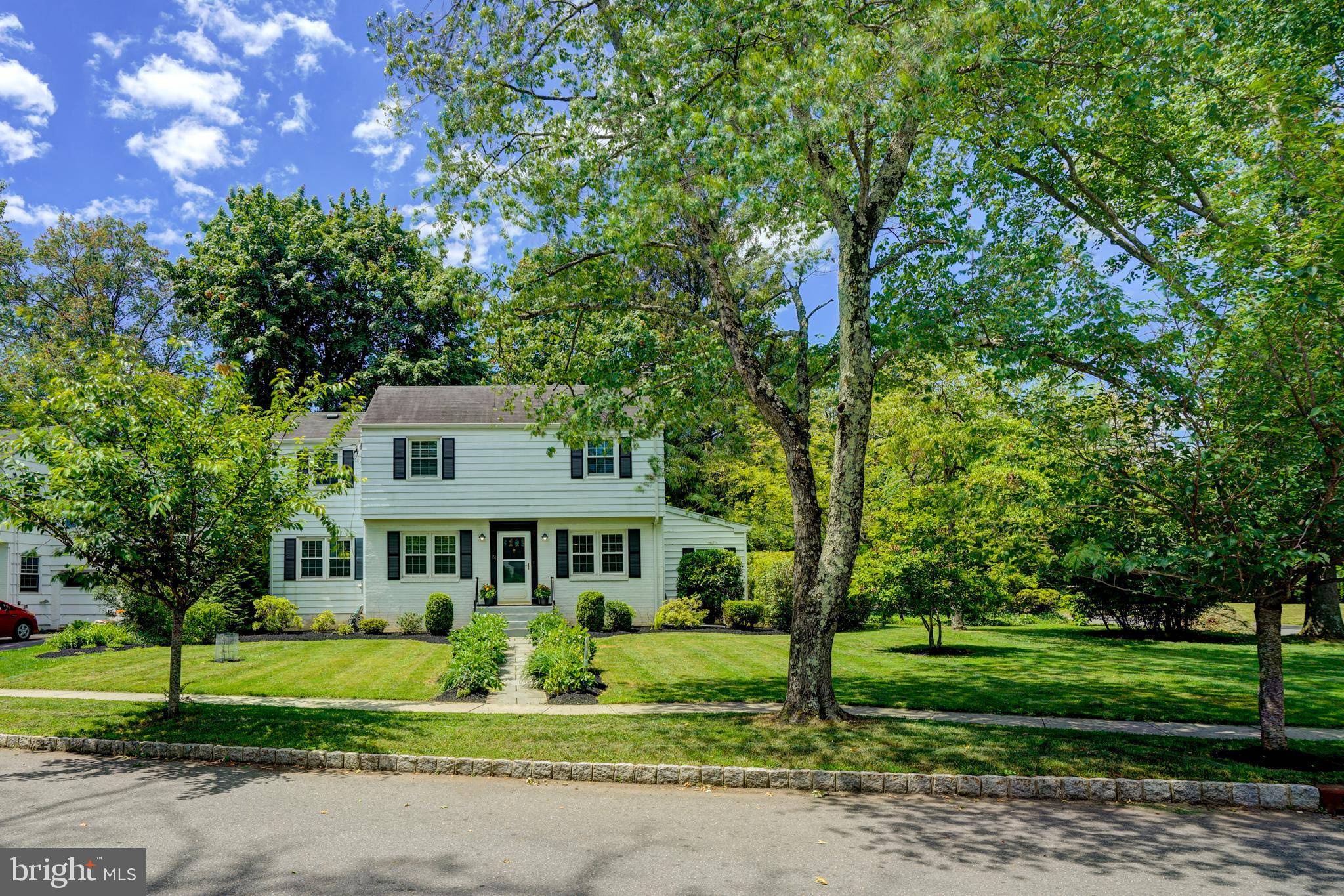 Princeton, NJ 08540,151 CEDAR LN