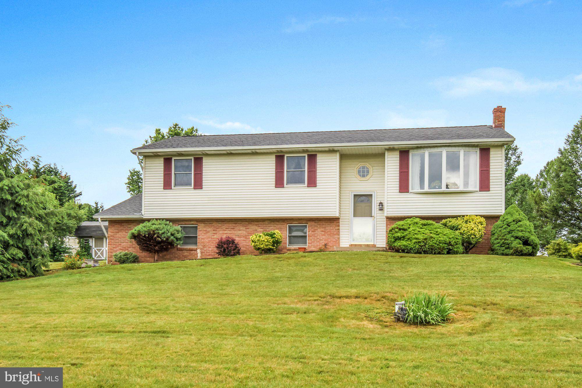 Mohrsville, PA 19541,84 MEADOW DR