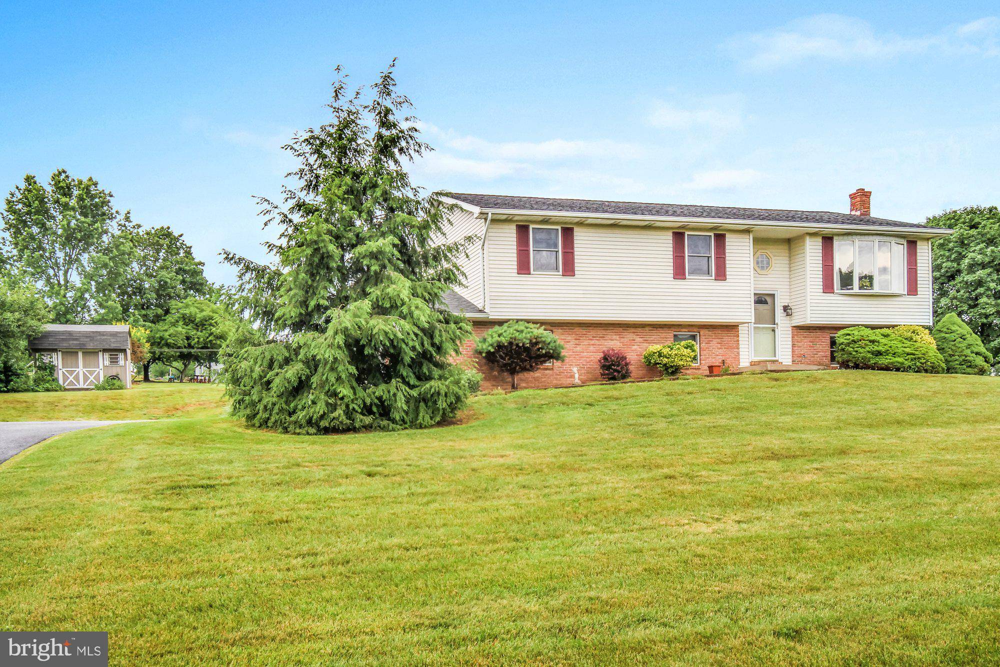 Mohrsville, PA 19541,84 MEADOW DR