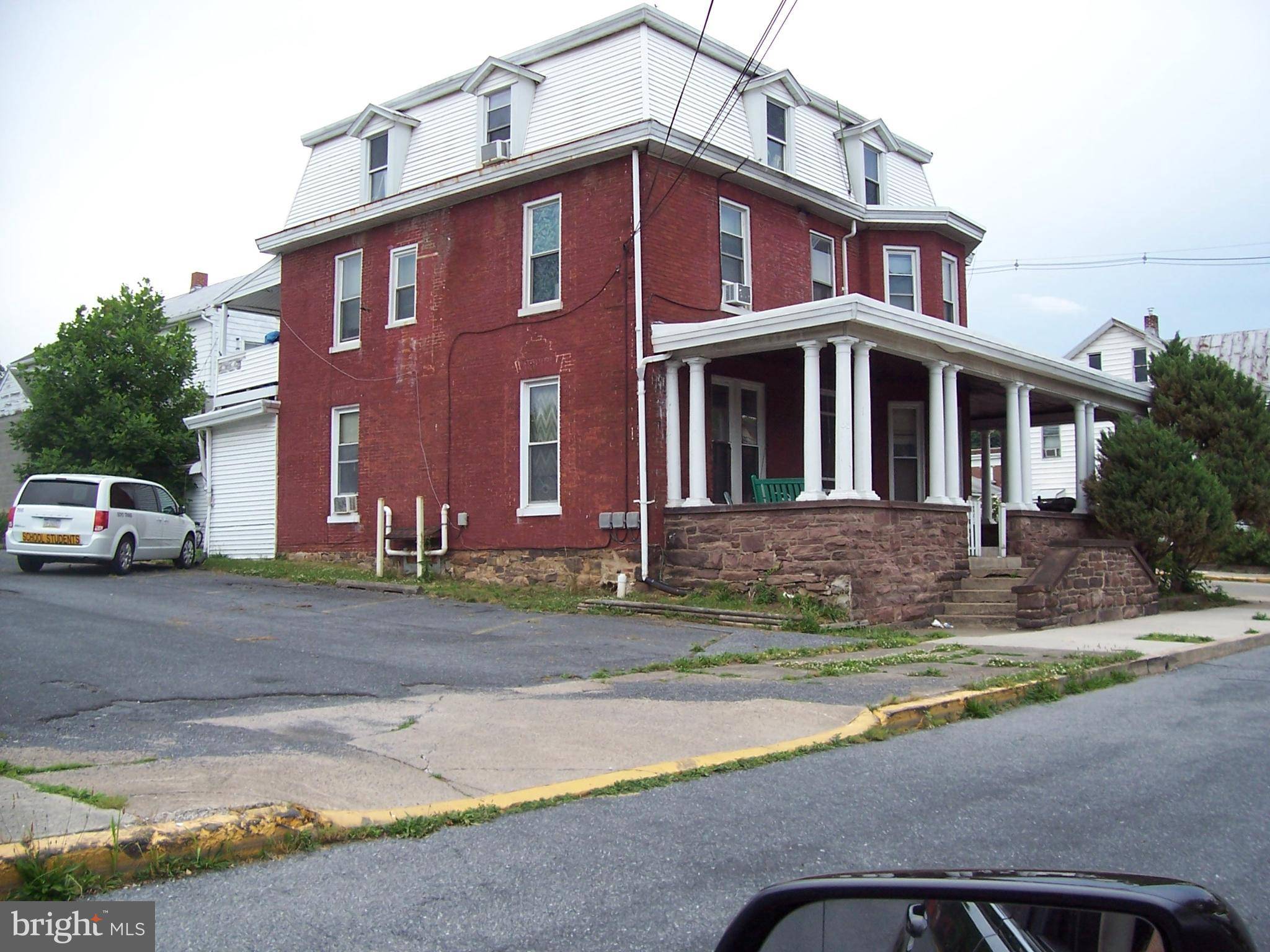 Duncannon, PA 17020,33 N HIGH ST