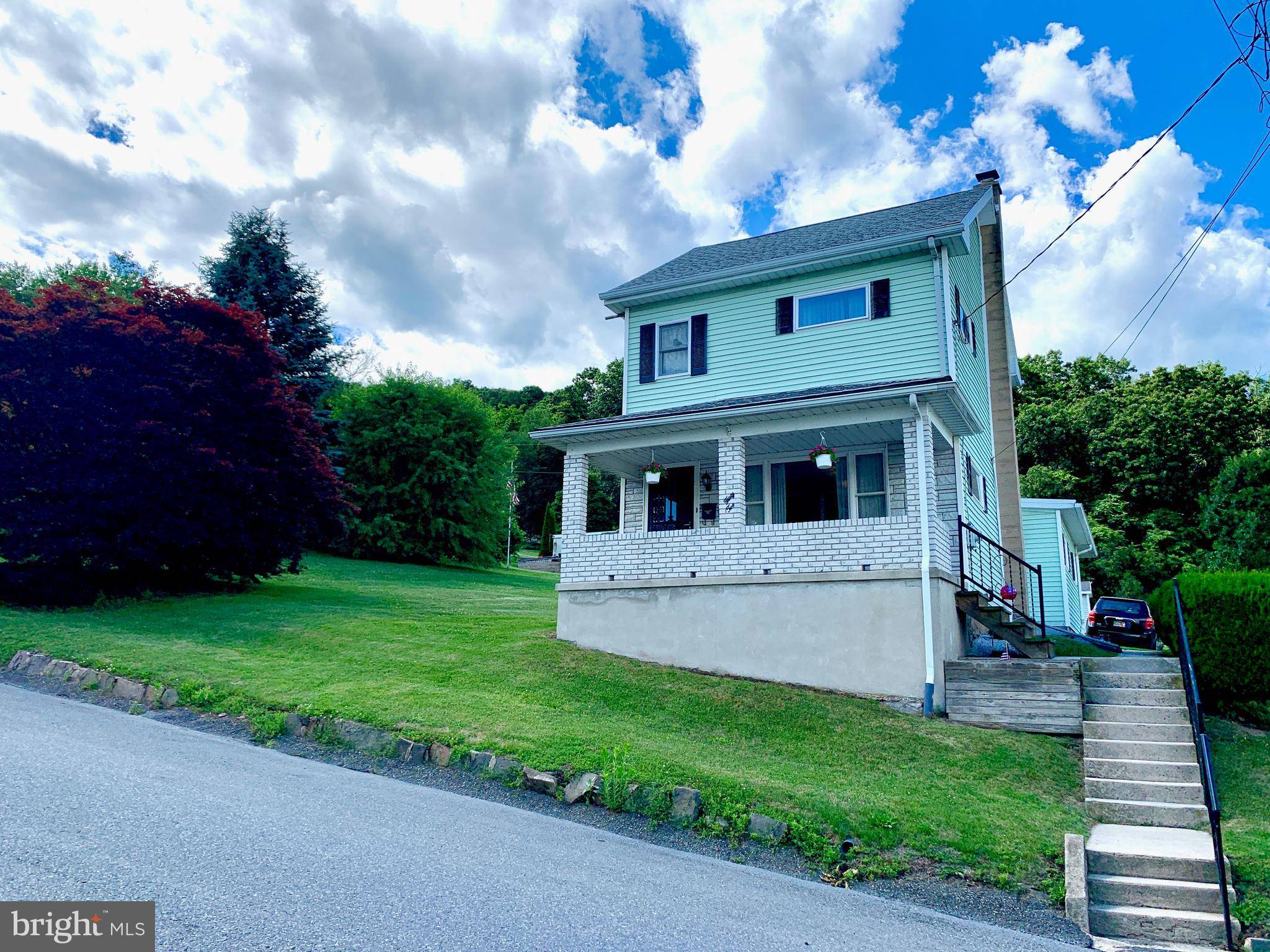 Lehighton, PA 18235,32 BEAVER ST