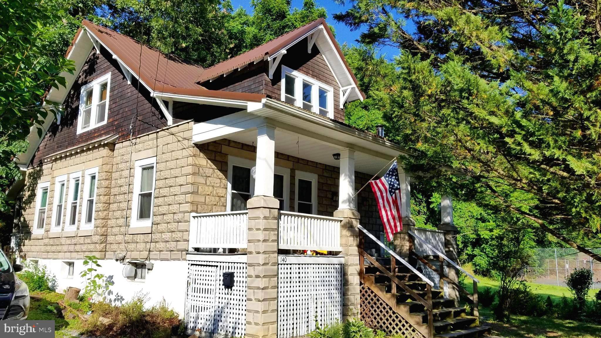 Berkeley Springs, WV 25411,140 BISER ST