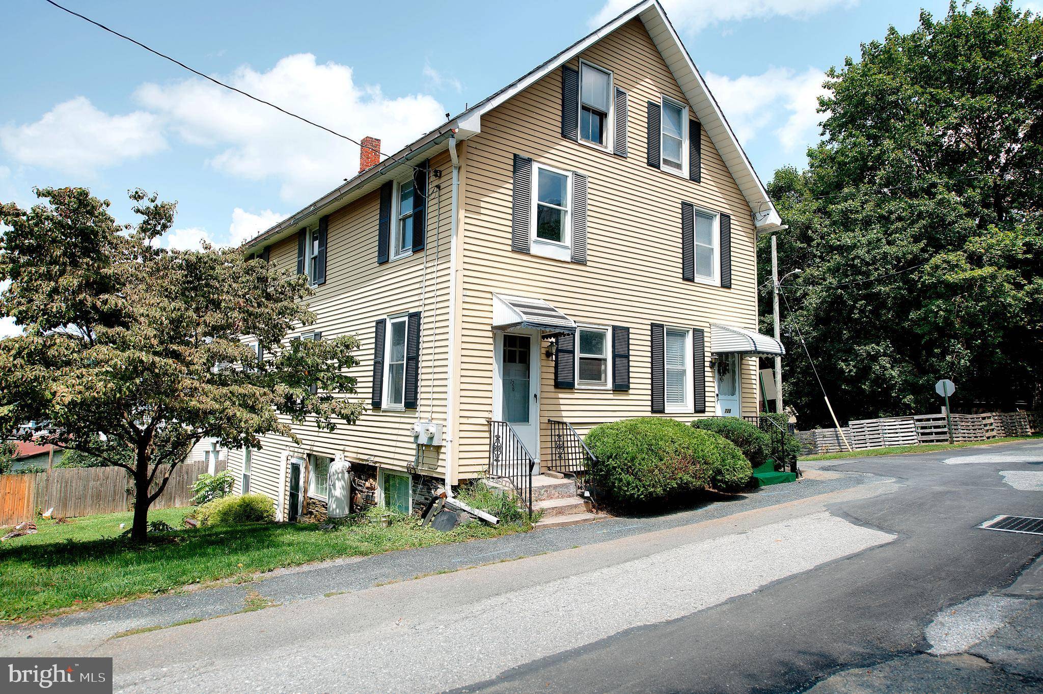 Delta, PA 17314,726 ELLIS AVE