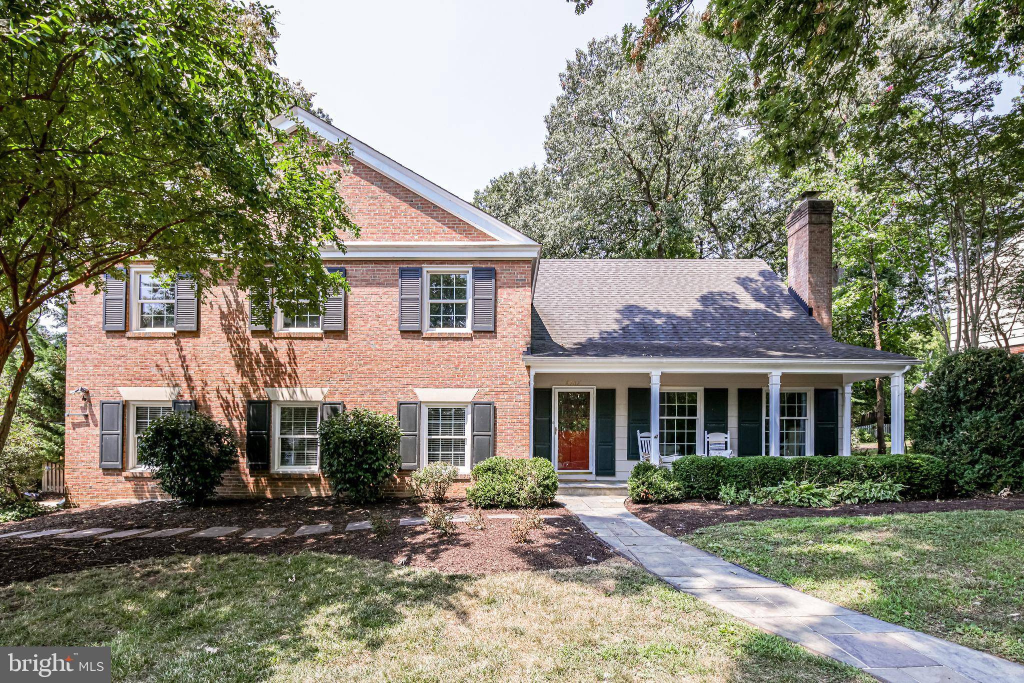 Alexandria, VA 22308,8702 EAGLEBROOK CT