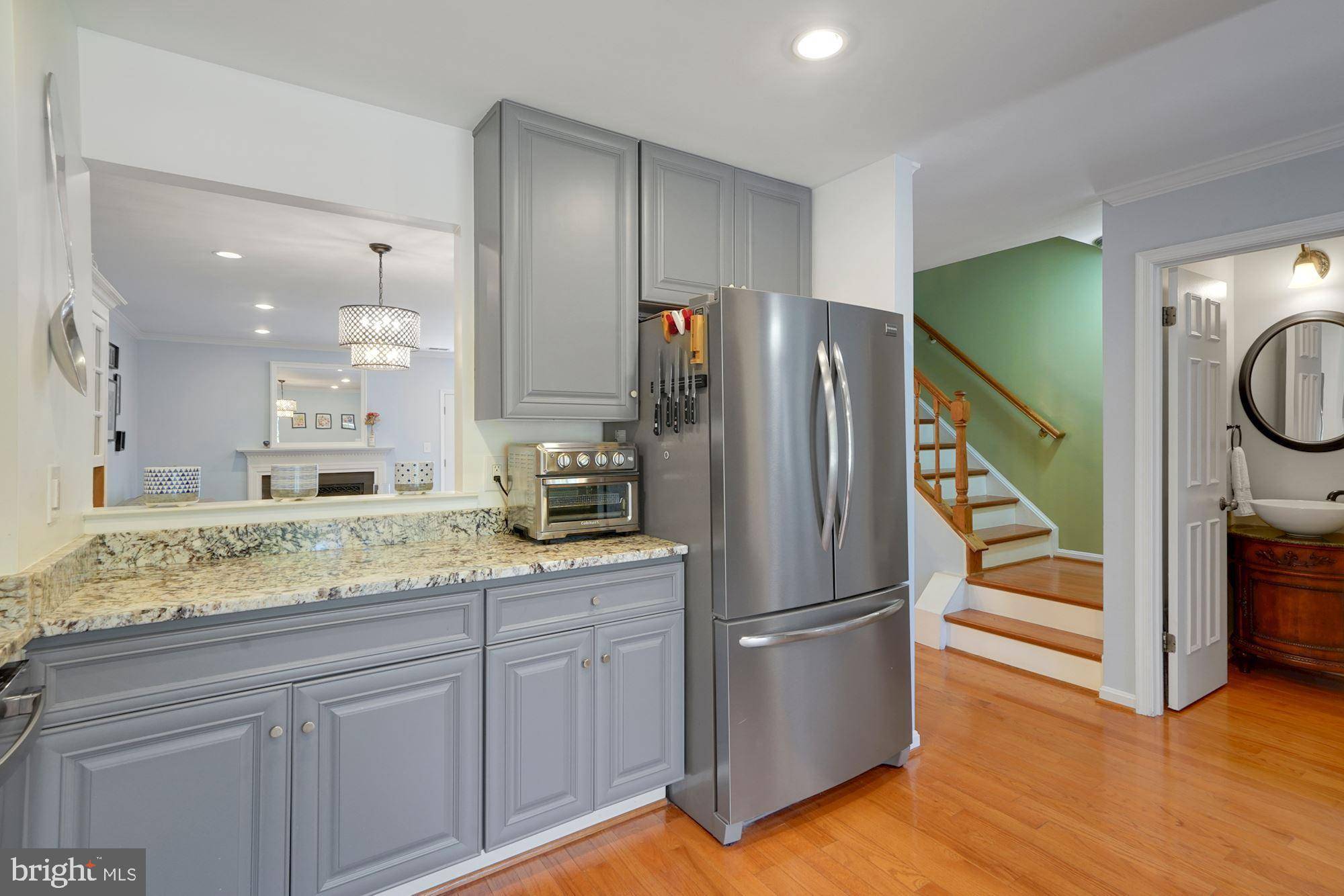 Alexandria, VA 22310,5935 HEATHERWOOD CT