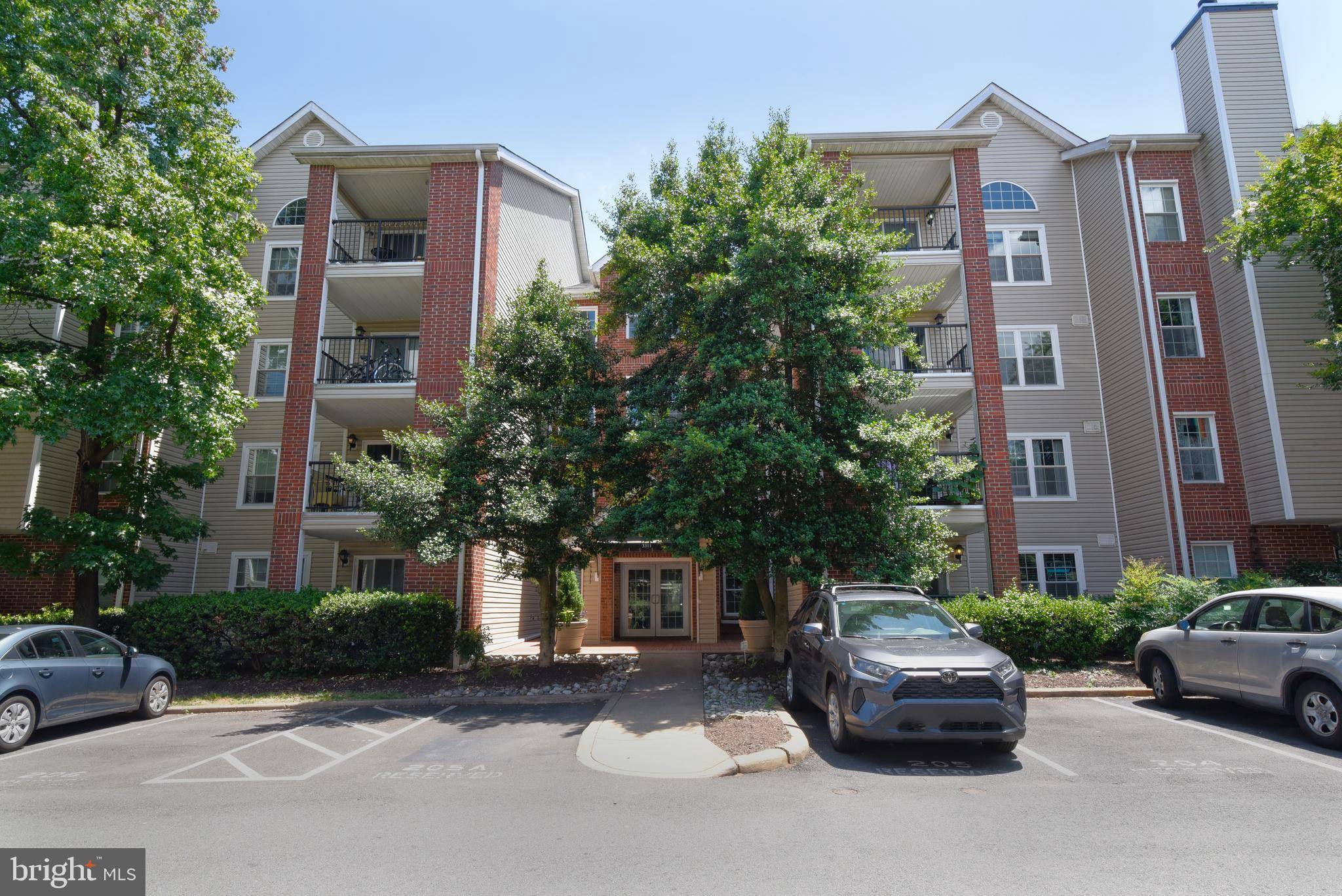 Alexandria, VA 22302,3311 WYNDHAM CIR #3191