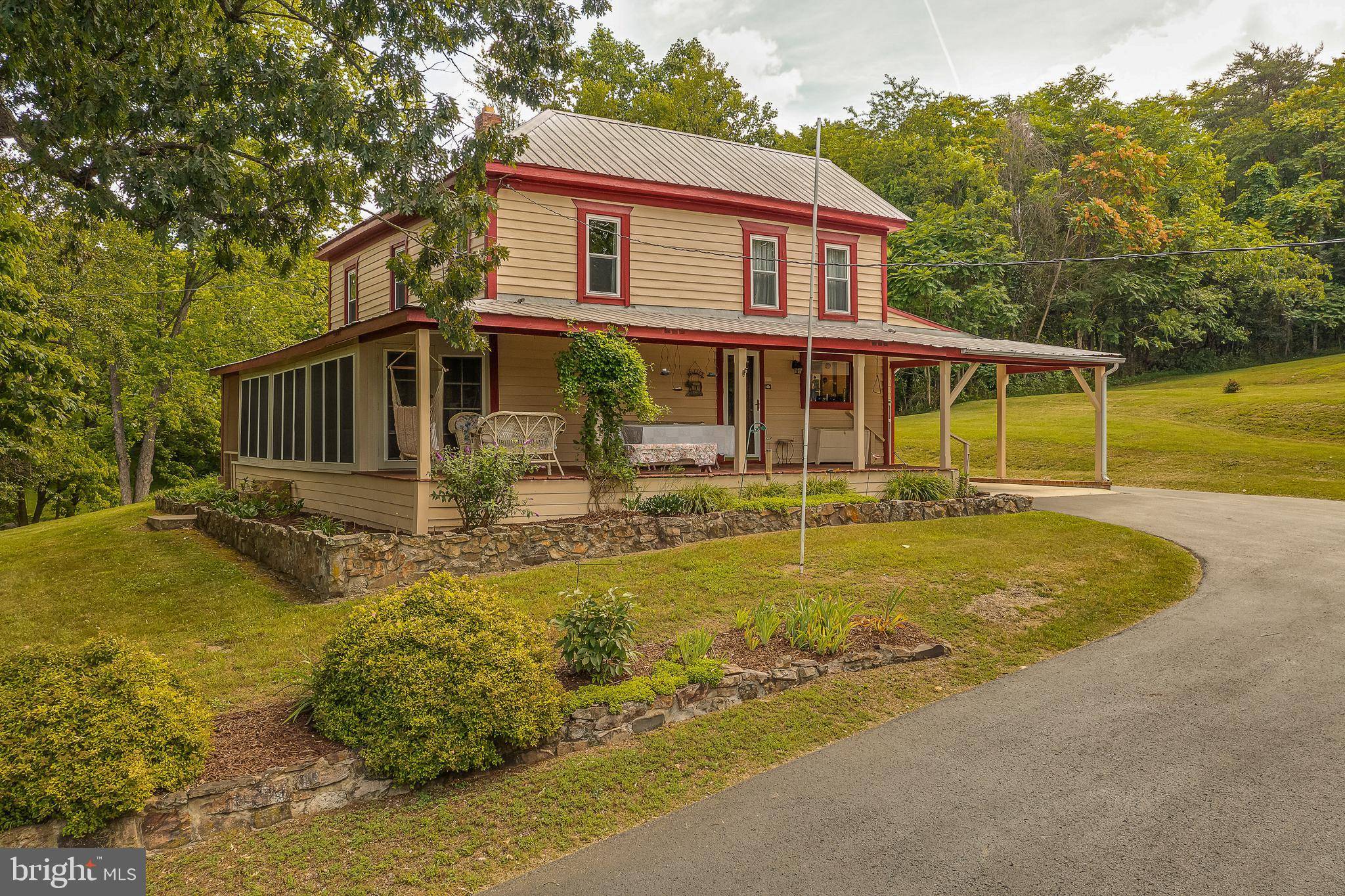 Berkeley Springs, WV 25411,46 SHERRILL LN