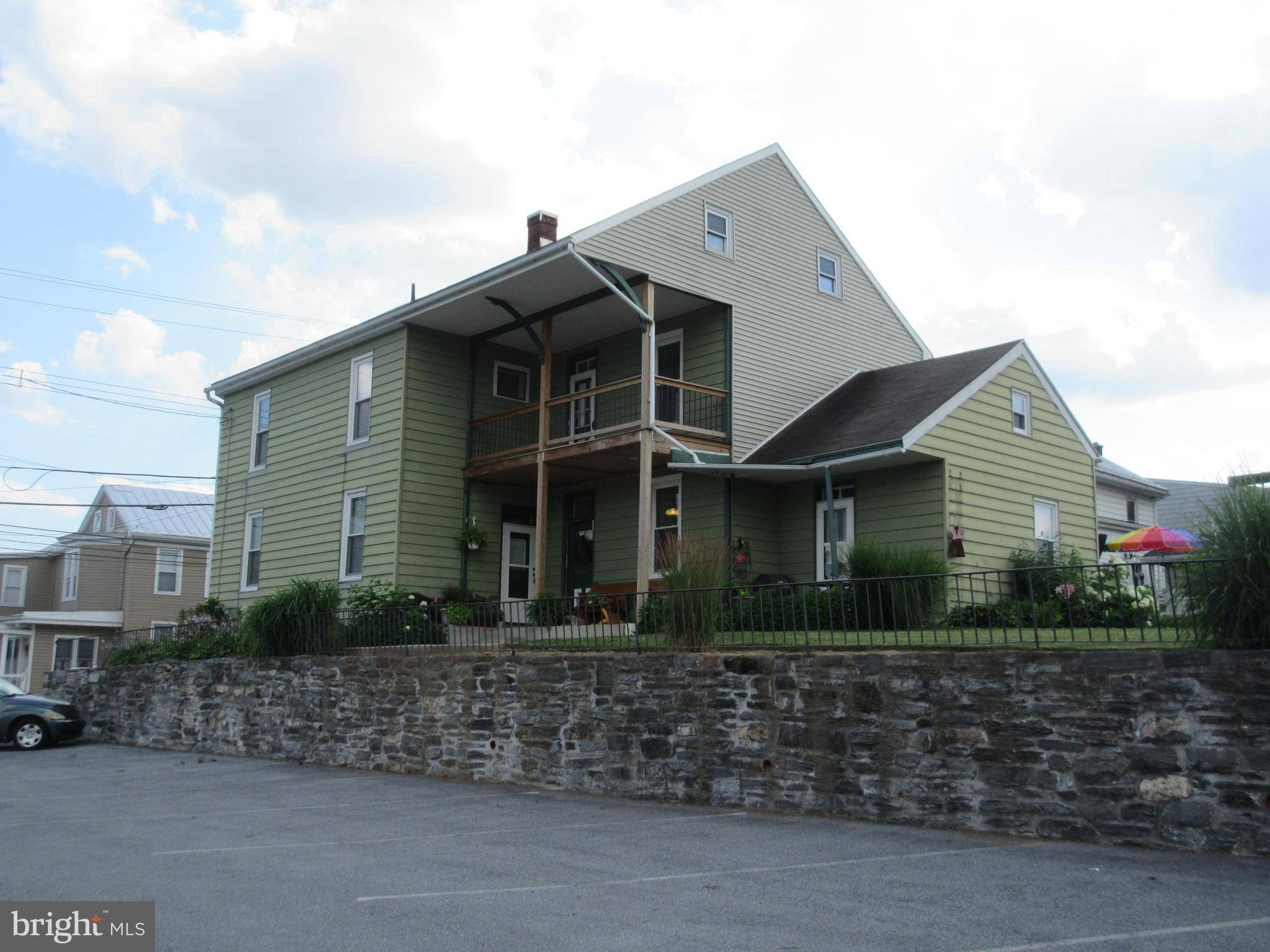 Myerstown, PA 17067,207 W MAIN AVE