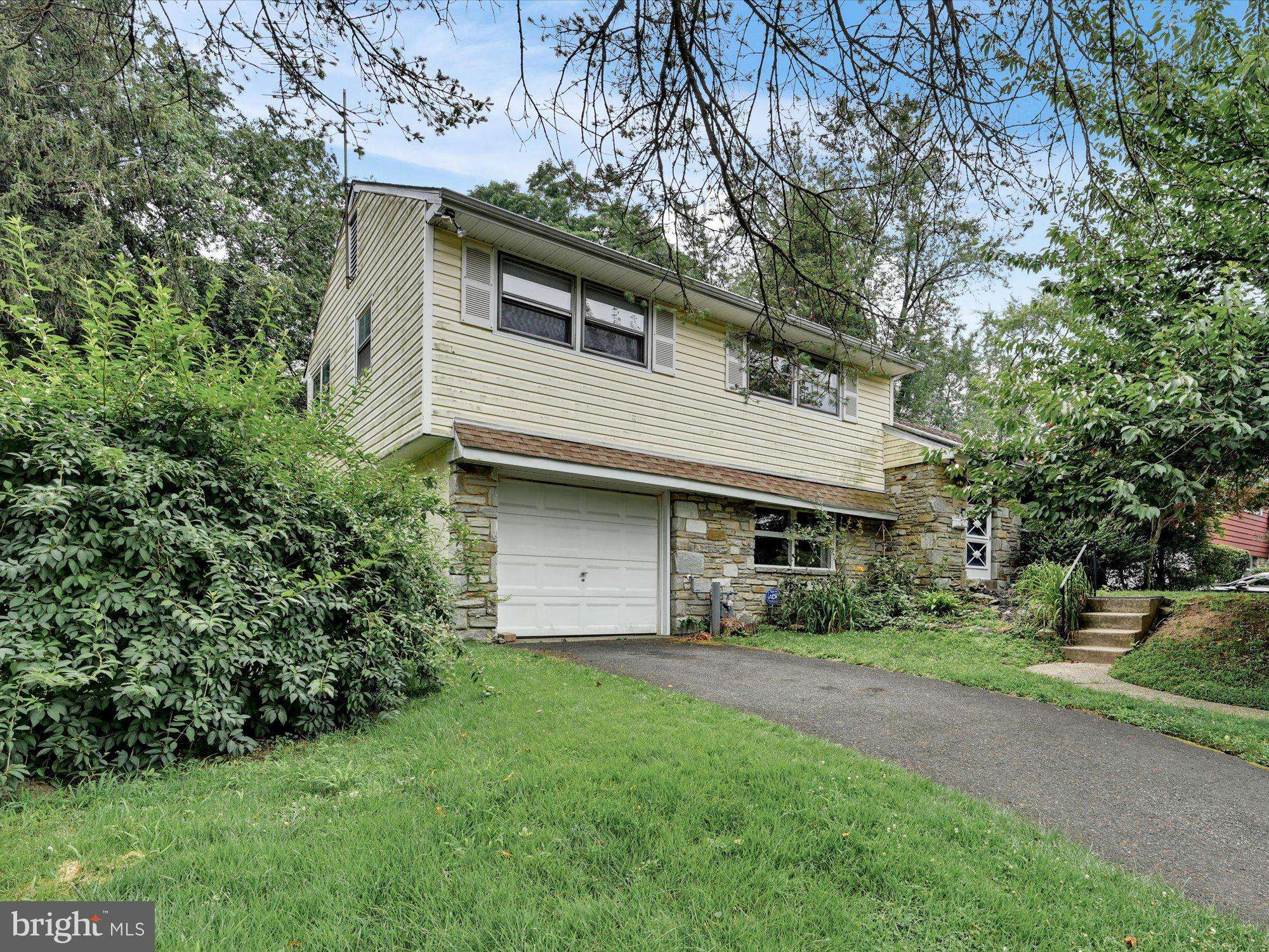 Elkins Park, PA 19027,7411 RICHARDS RD