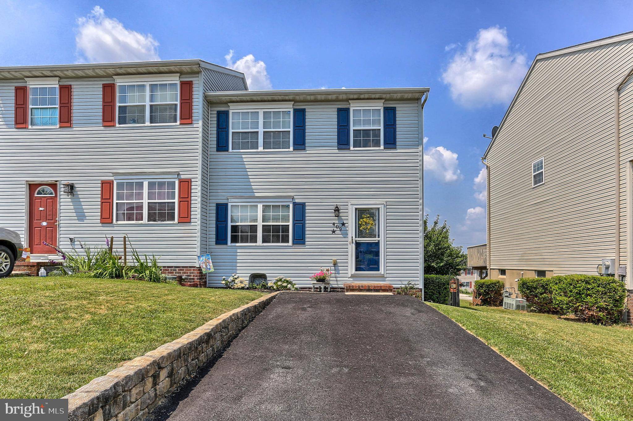 Hanover, PA 17331,409 DEBBI CT