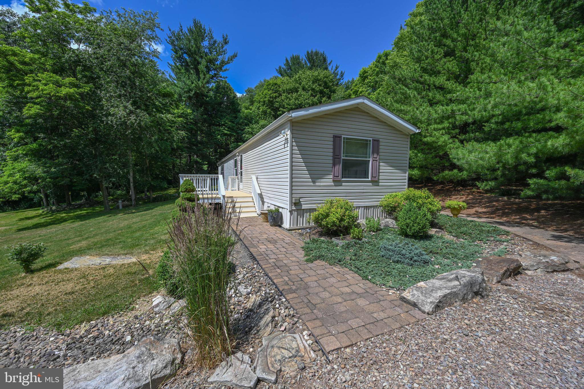 Friendsville, MD 21531,122 SAND SPRING RD