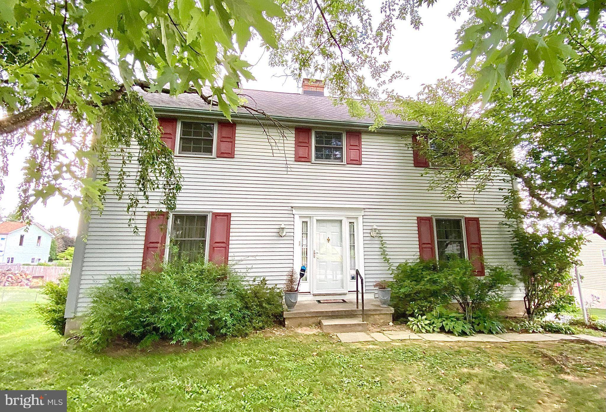 Oley, PA 19547,15 WAGON WAY