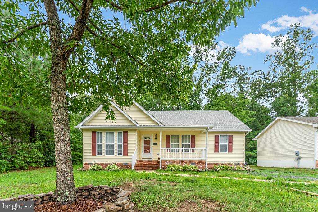 Colonial Beach, VA 22443,340 9TH ST