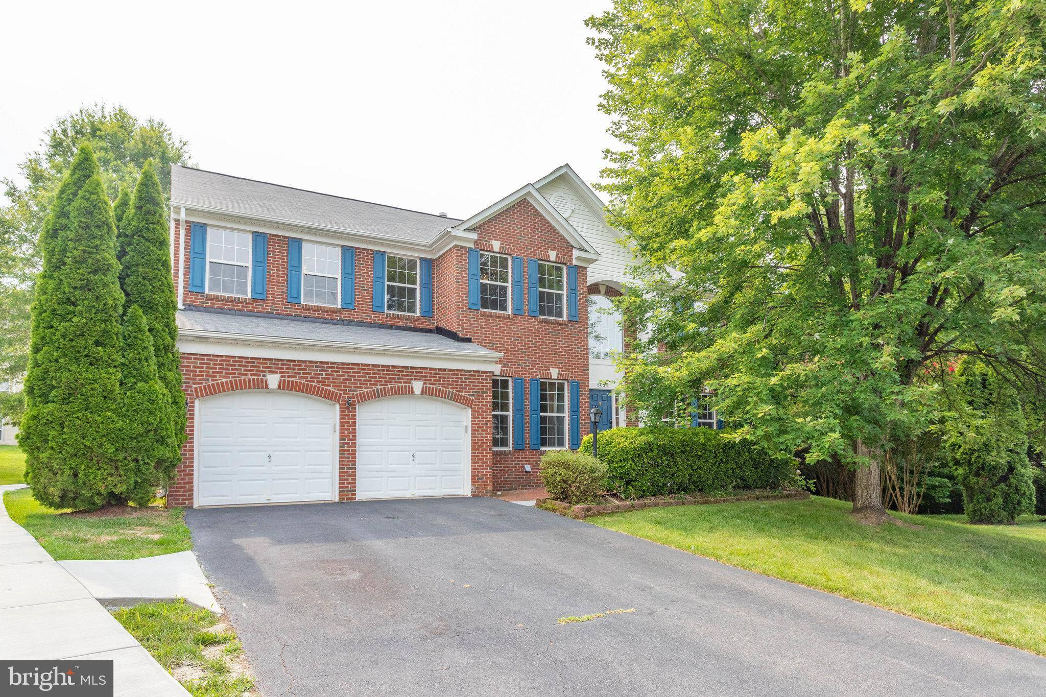 Woodbridge, VA 22193,5035 WET ROCK CT