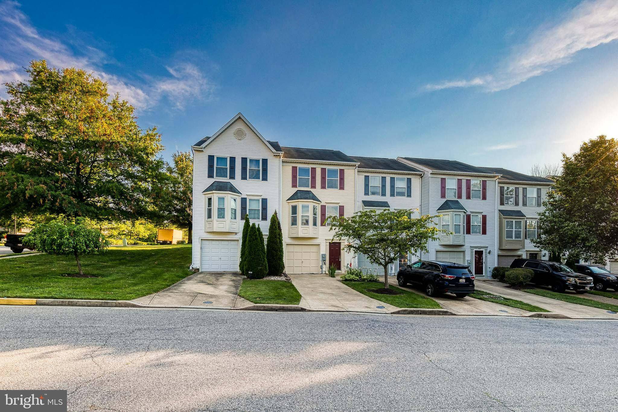 Halethorpe, MD 21227,16 LANHILL CT